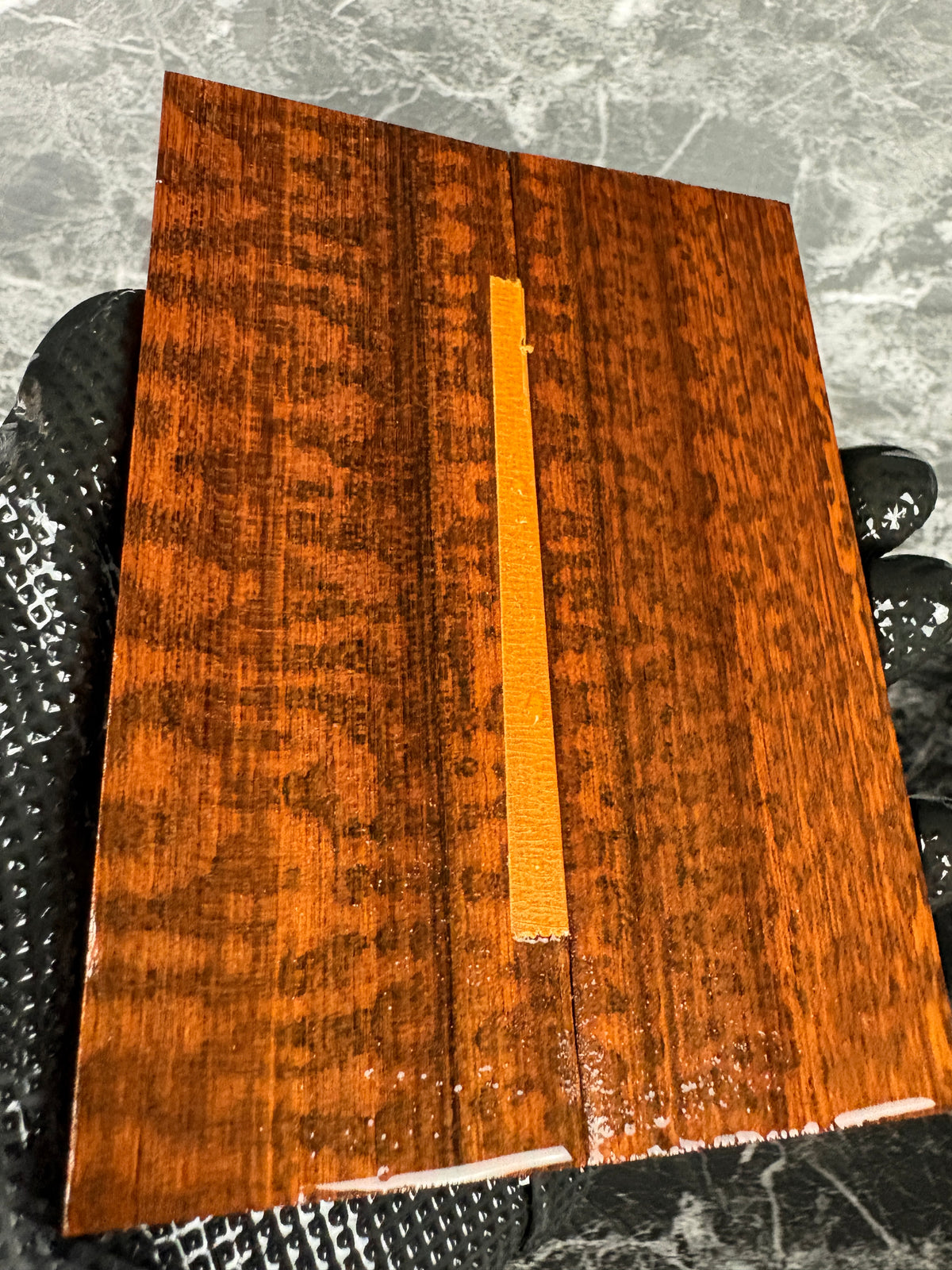 SWS107 - 5.3 x 2 x .37”