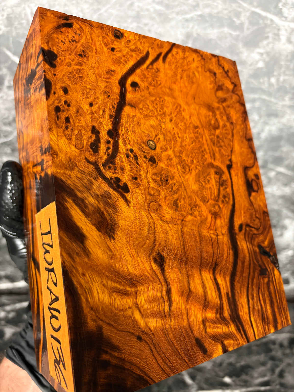 IWRAW136 - 7 x 5.3 x 2.8”