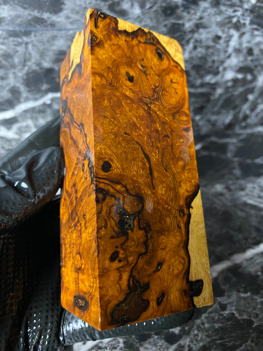 IWB108 - 4.70 x 1.89 x 1.77”