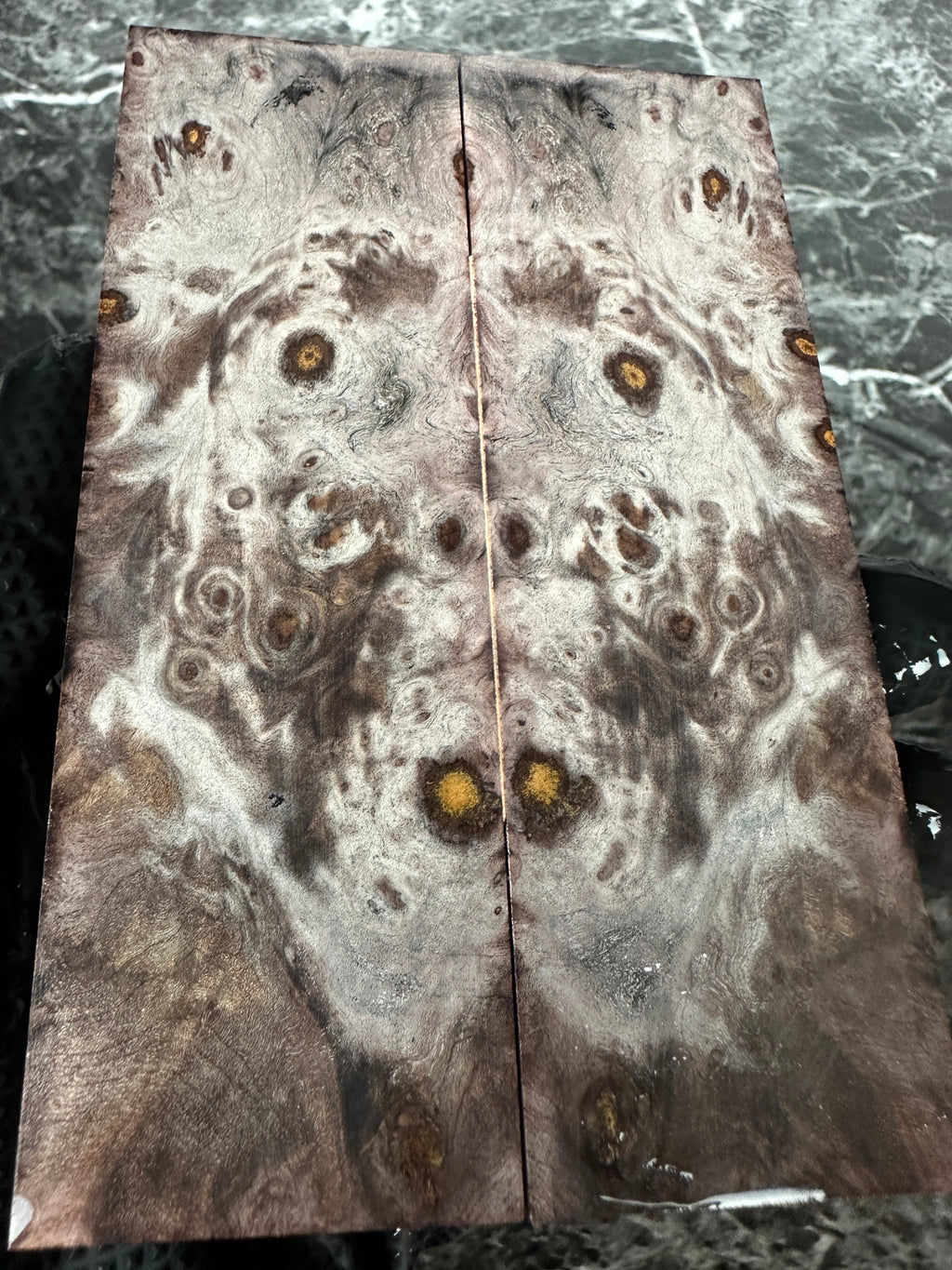 Buckeye Dyed Burl Scales BYSD200 - 5.25 x 1.7 x .33”