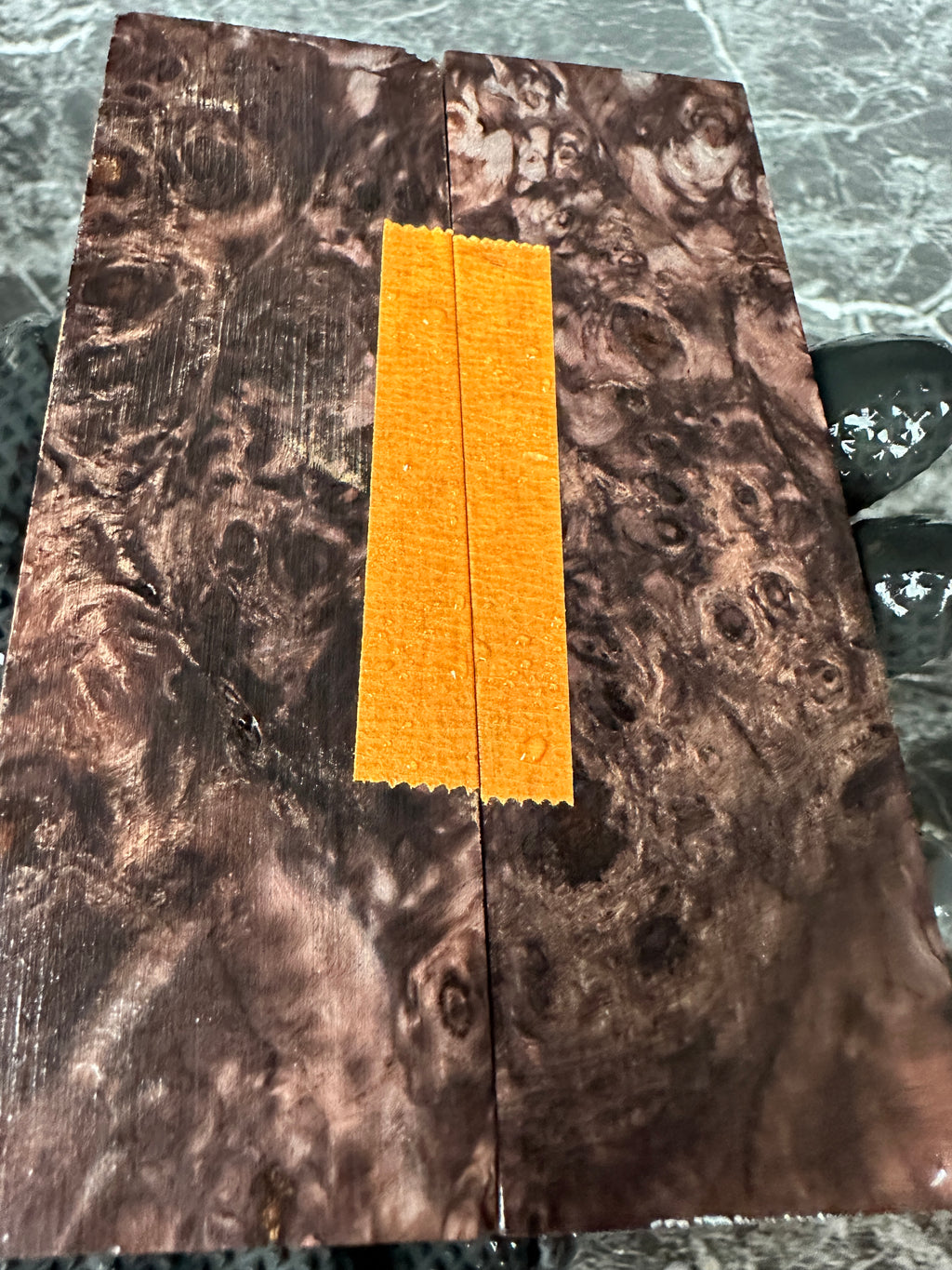 Buckeye Dyed Burl Scales BYSD200 - 5.25 x 1.7 x .33”