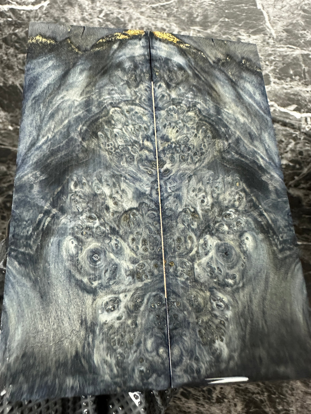 Boxelder Dyed Burl Scales BXSD119 - 5.15 x 1.95 x .4”
