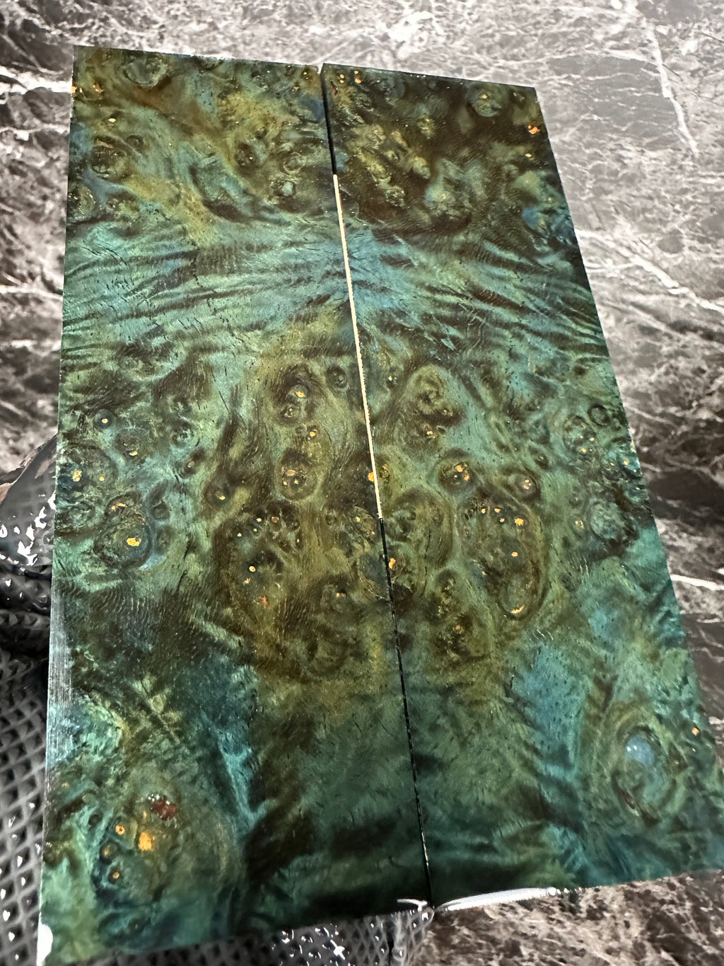 Dyed Amboyna Burl Scales AMSD116 - 5.9 x 1.9 x .36”