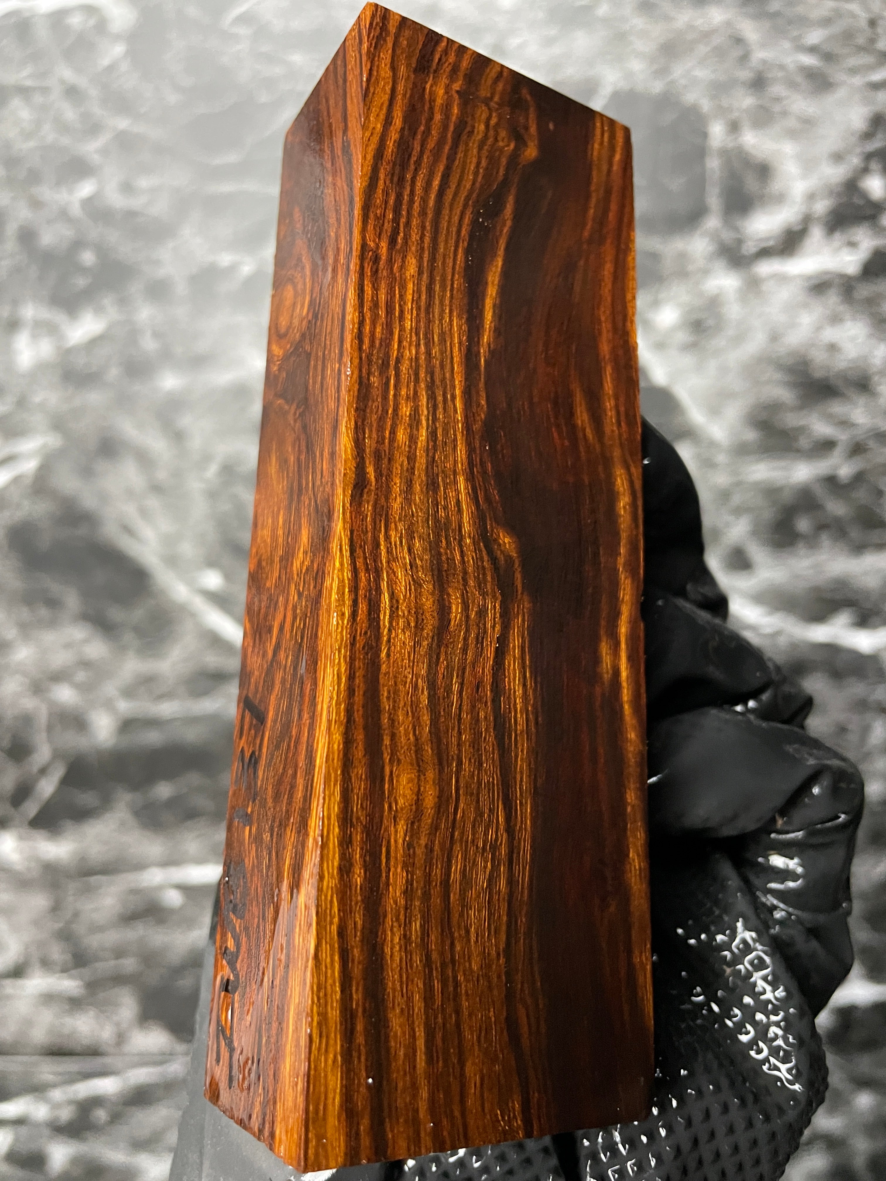 IWB137 - 5.2 x 1.7 x 1.18”