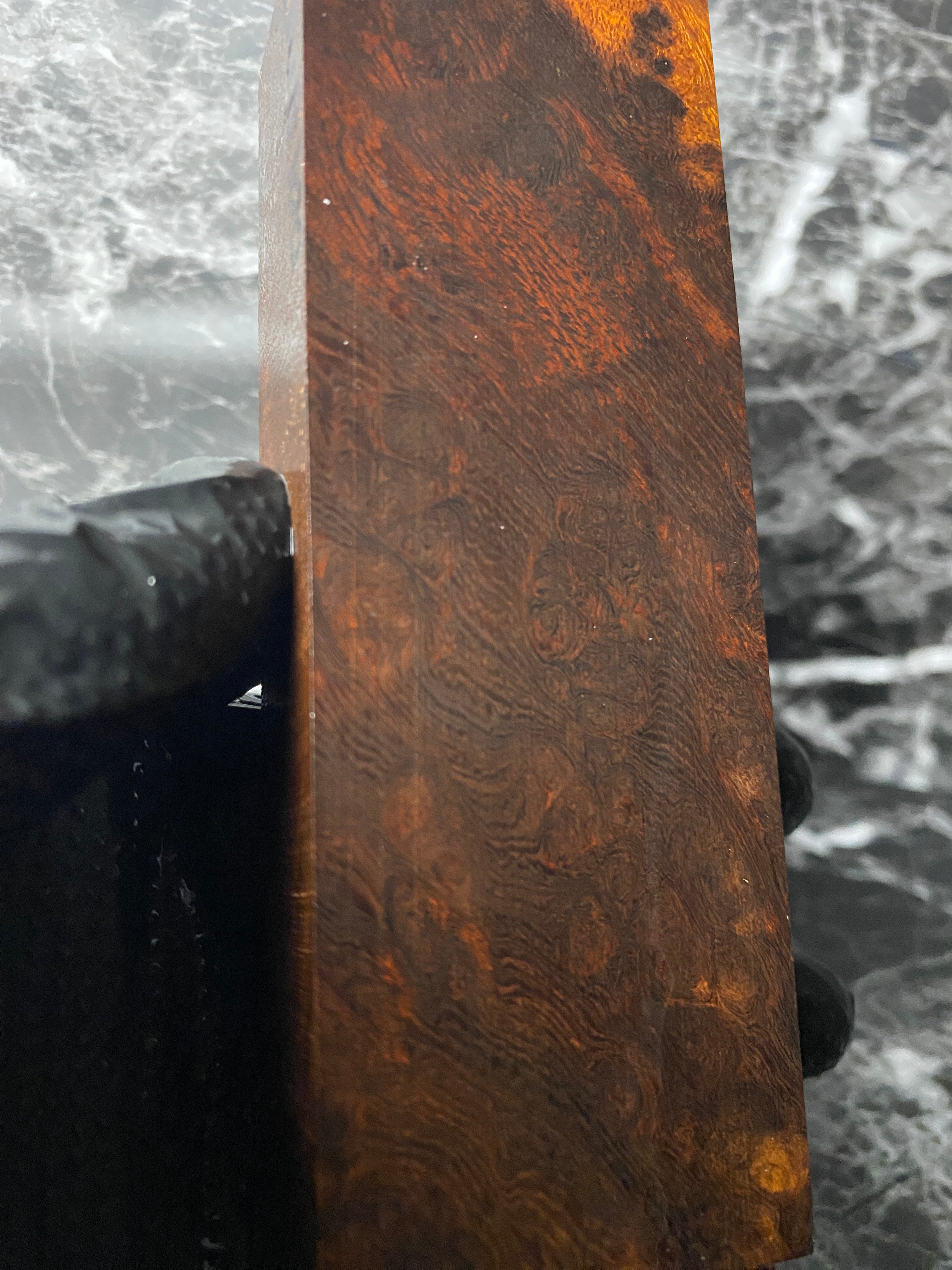 IWB100 - 5.26 x 1.82 x 1.18”