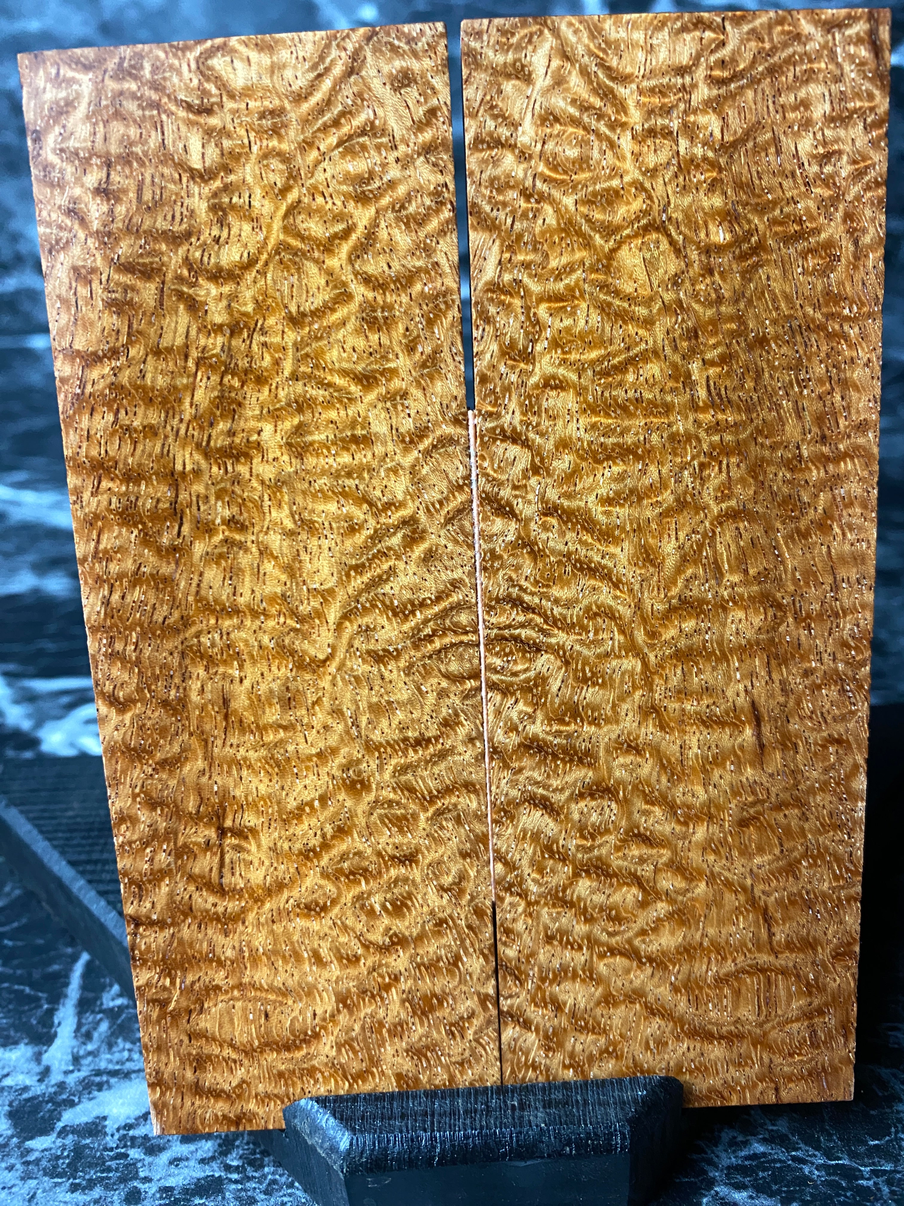 AFS136 - 5.25 x 1.83 x .32”
