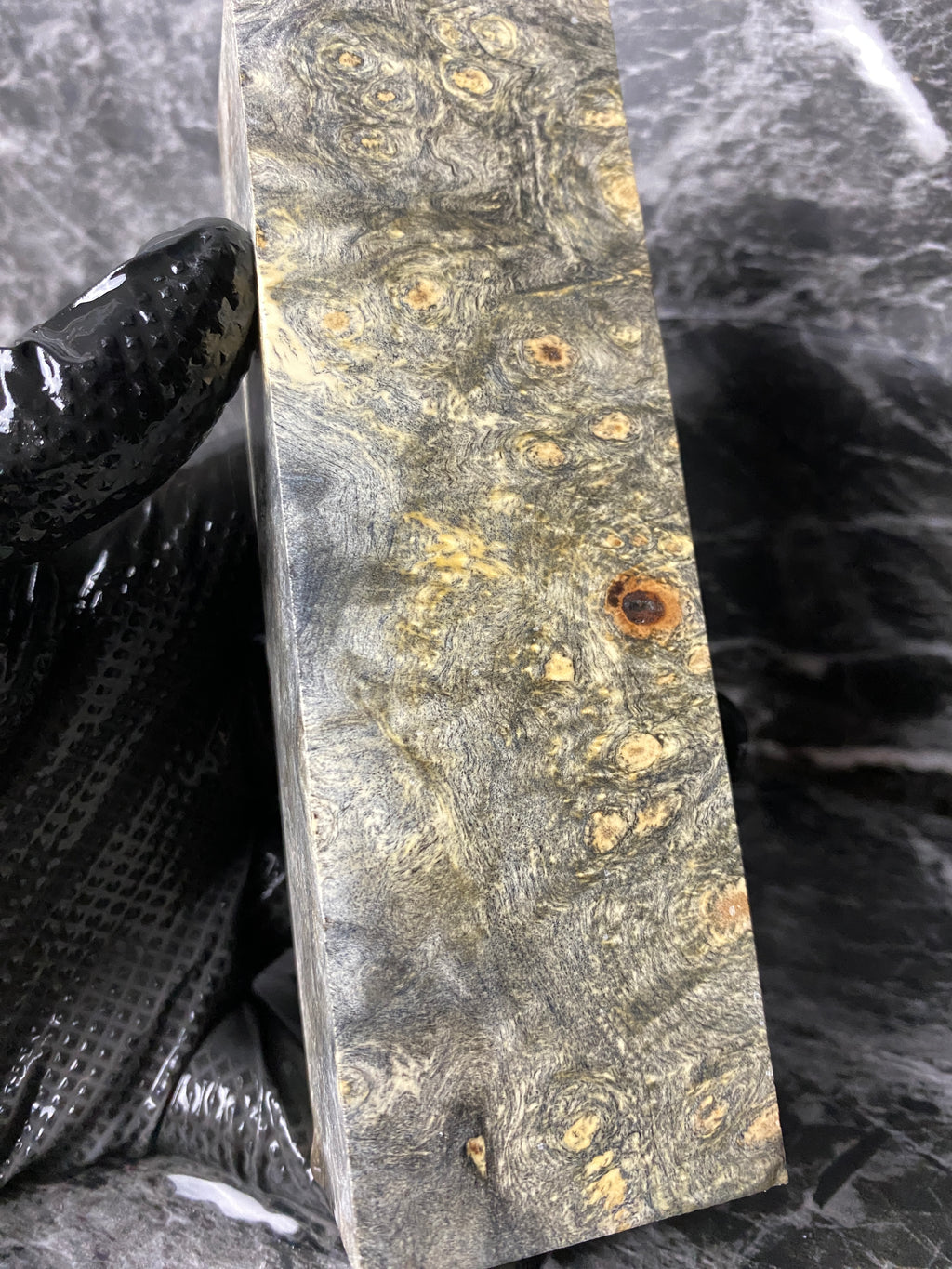 BYB119 - 5.85 x 1.89 x 1.32”