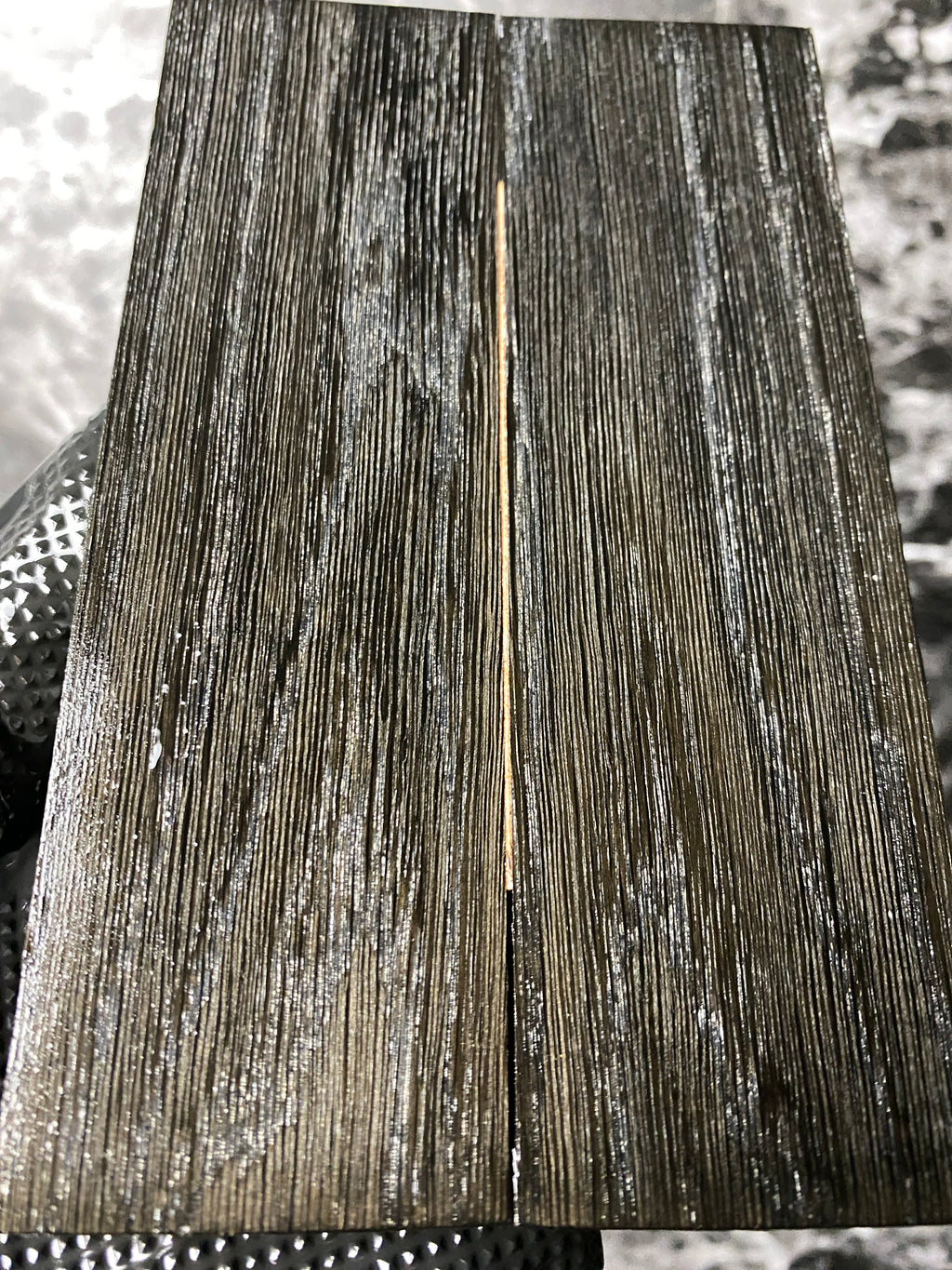 BOGS104 - 6 x 1.8 x .4”