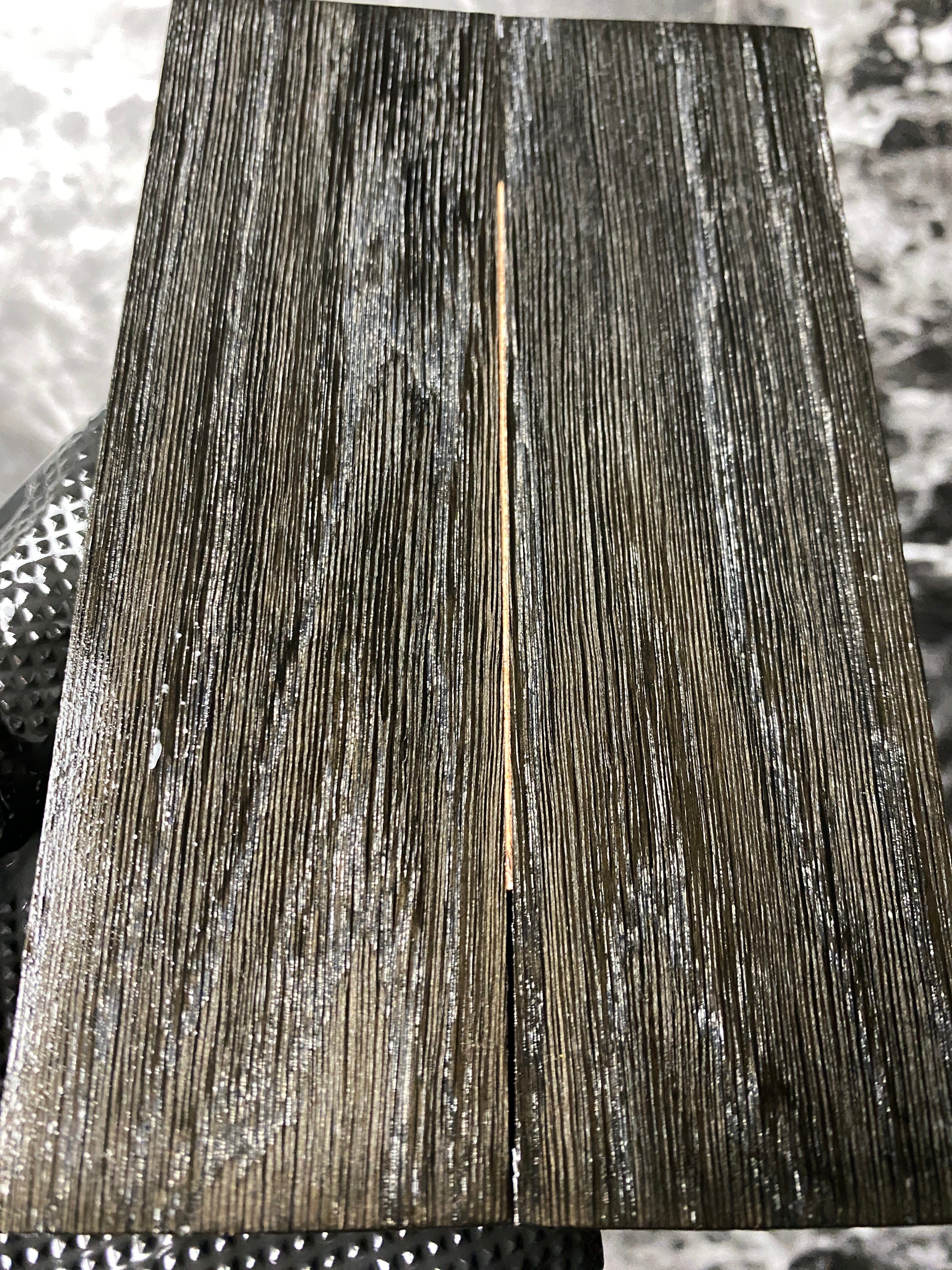 BOGS104 - 6 x 1.8 x .4”