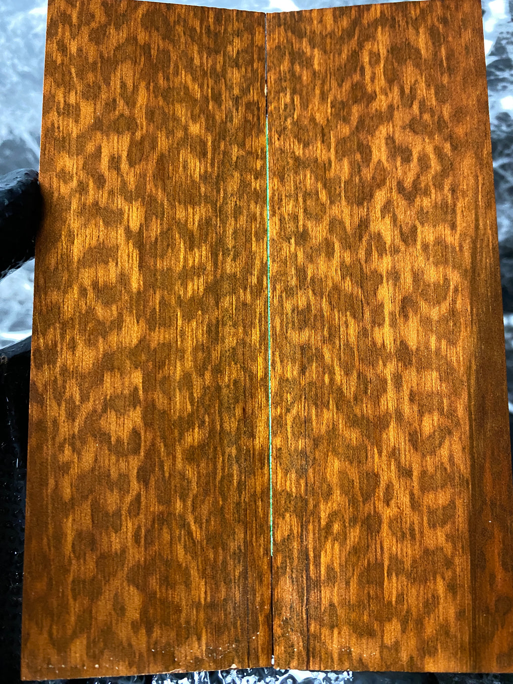 SWS147 - 5.44 x 1.83 x .39”