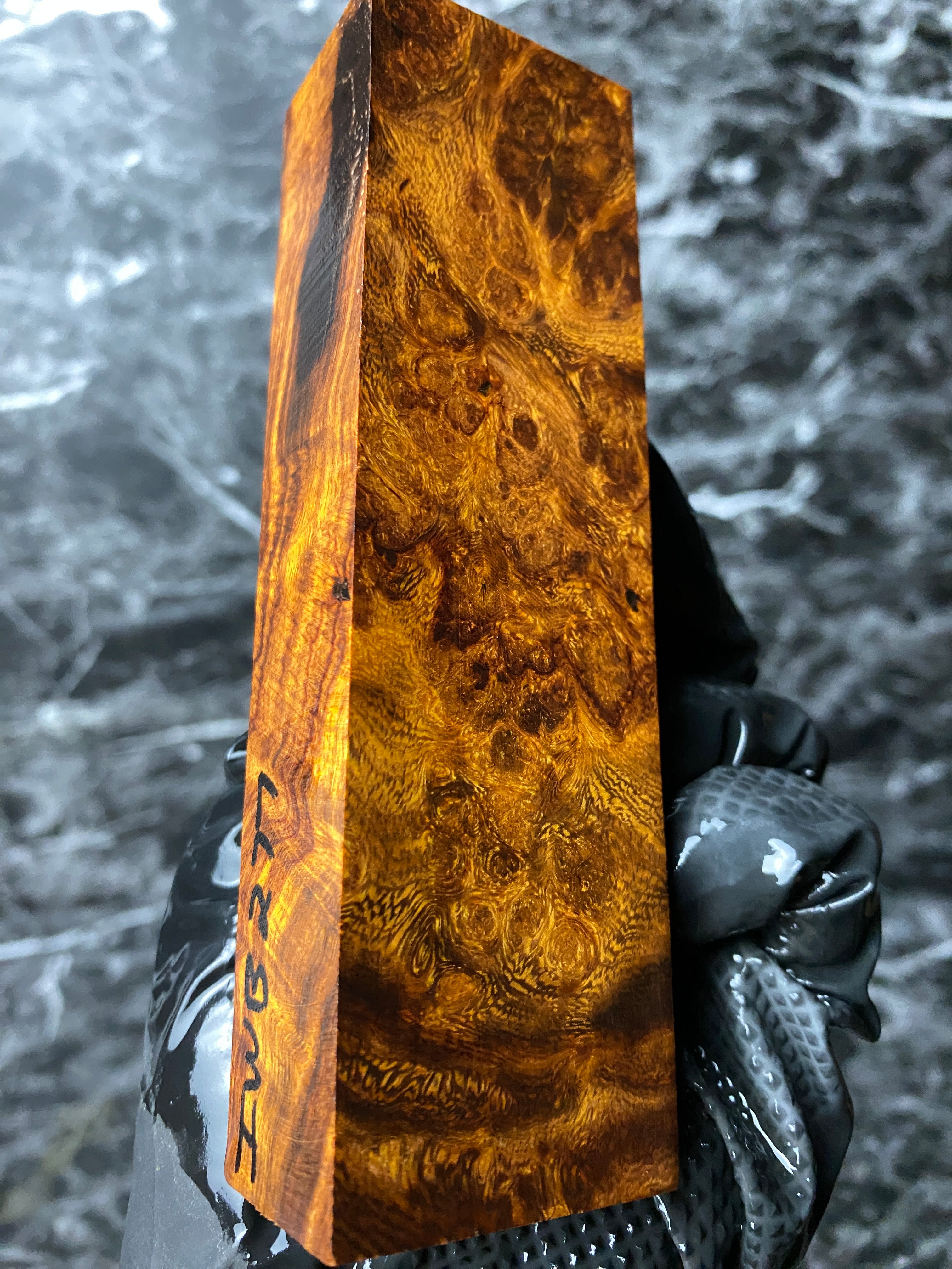 IWB277 - 5.6 x 1.6 x 1.16”
