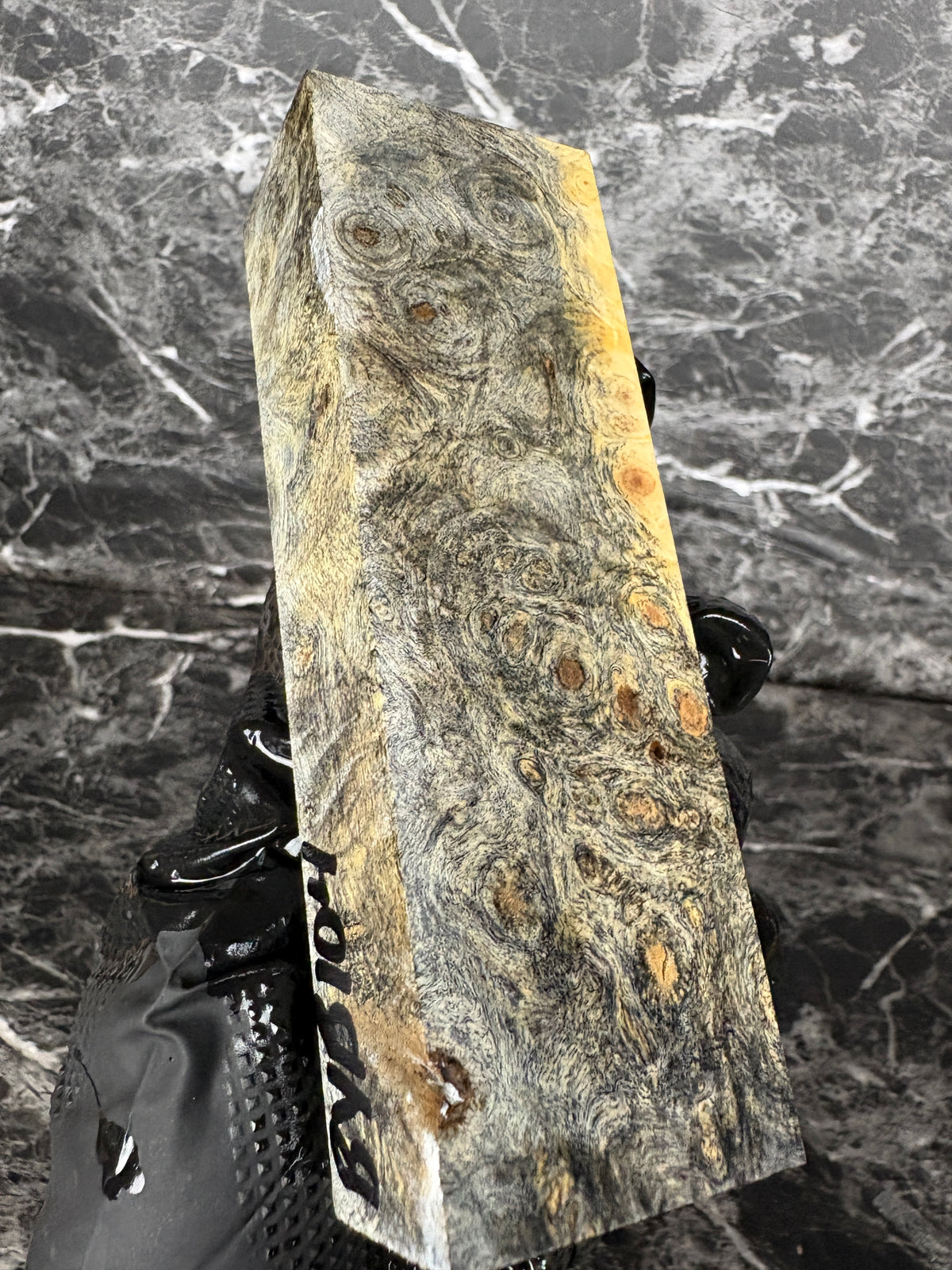 Buckeye Burl Block BYB104 - 5.5 x 1.8 x 1.18”