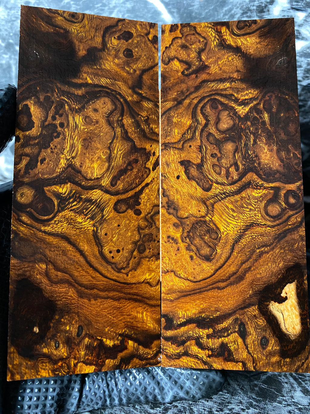 IWS206 - 5.20 x 2.04 x .44”