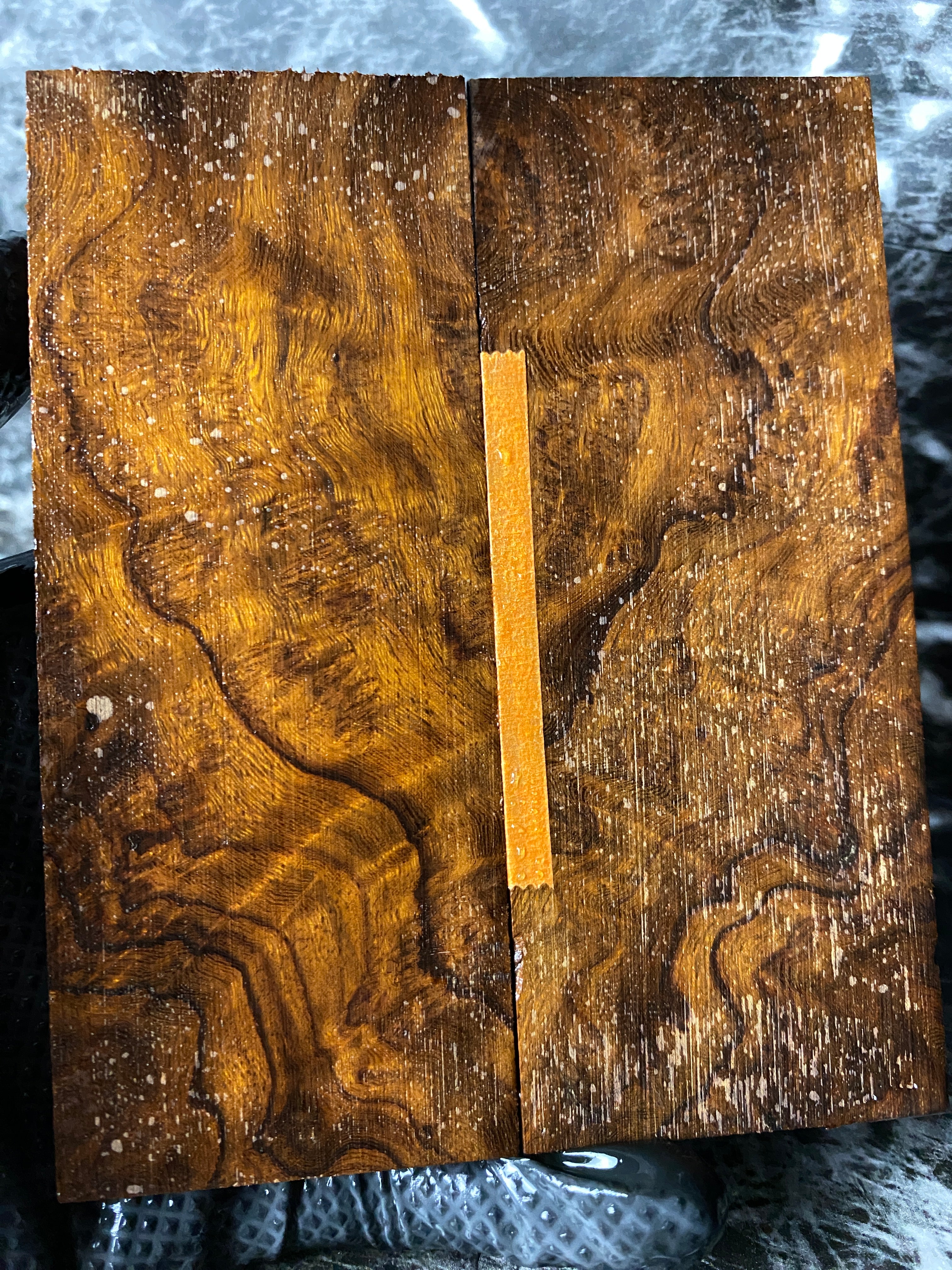 IWS218 - 5 x 2 x .39”