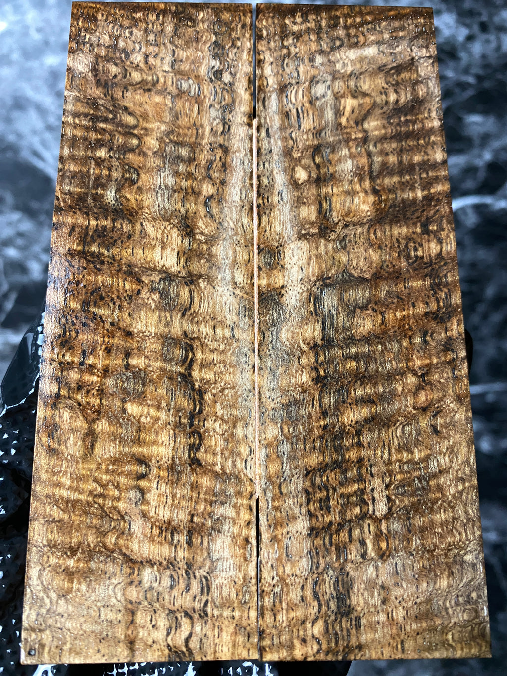 HCMS140 - 5.6 x 1.68 x .37”
