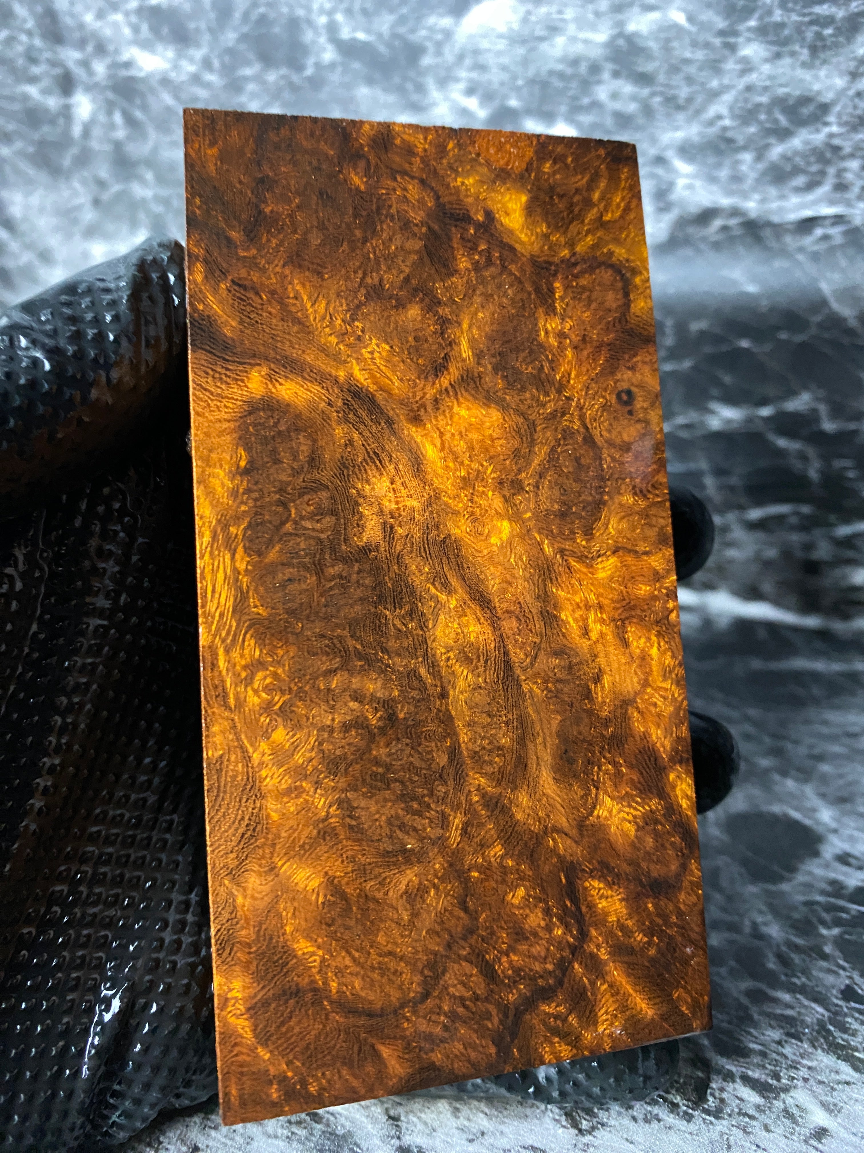 IWB111 - 4.5 x 2.31 x 1.13”