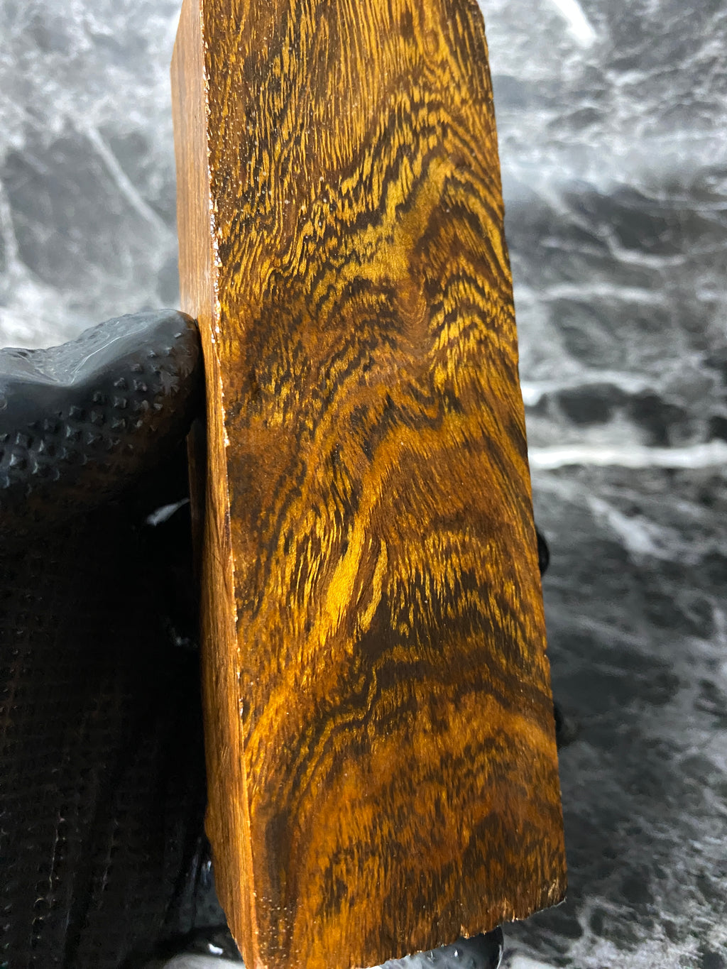 IWBF152 - 5.21 x 1.68 x 1.17”
