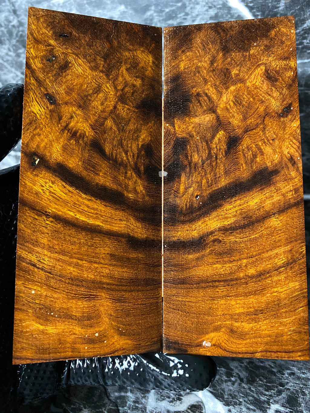 IWS262 - 5.04 x 2 x .37”
