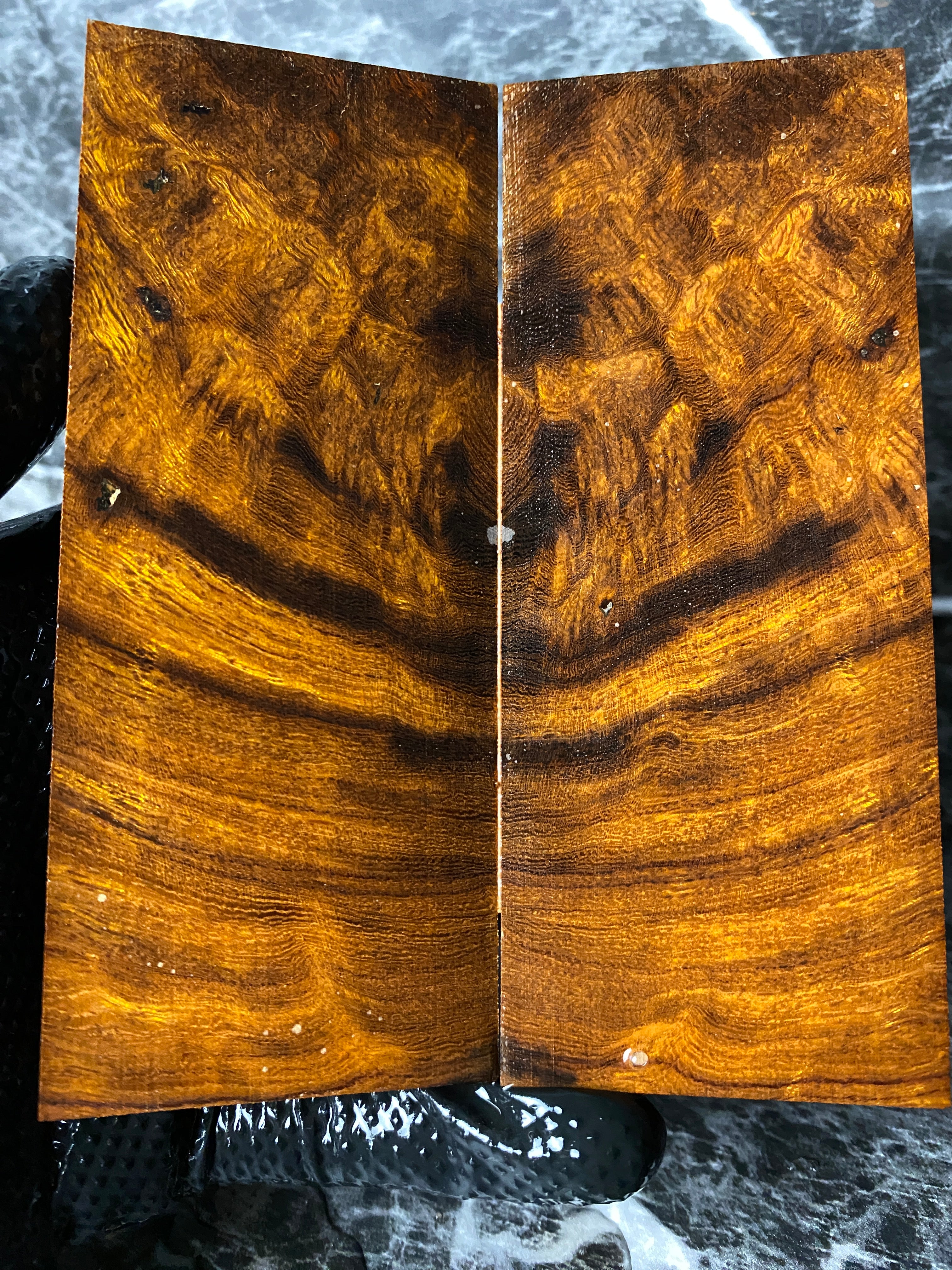 IWS262 - 5.04 x 2 x .37”