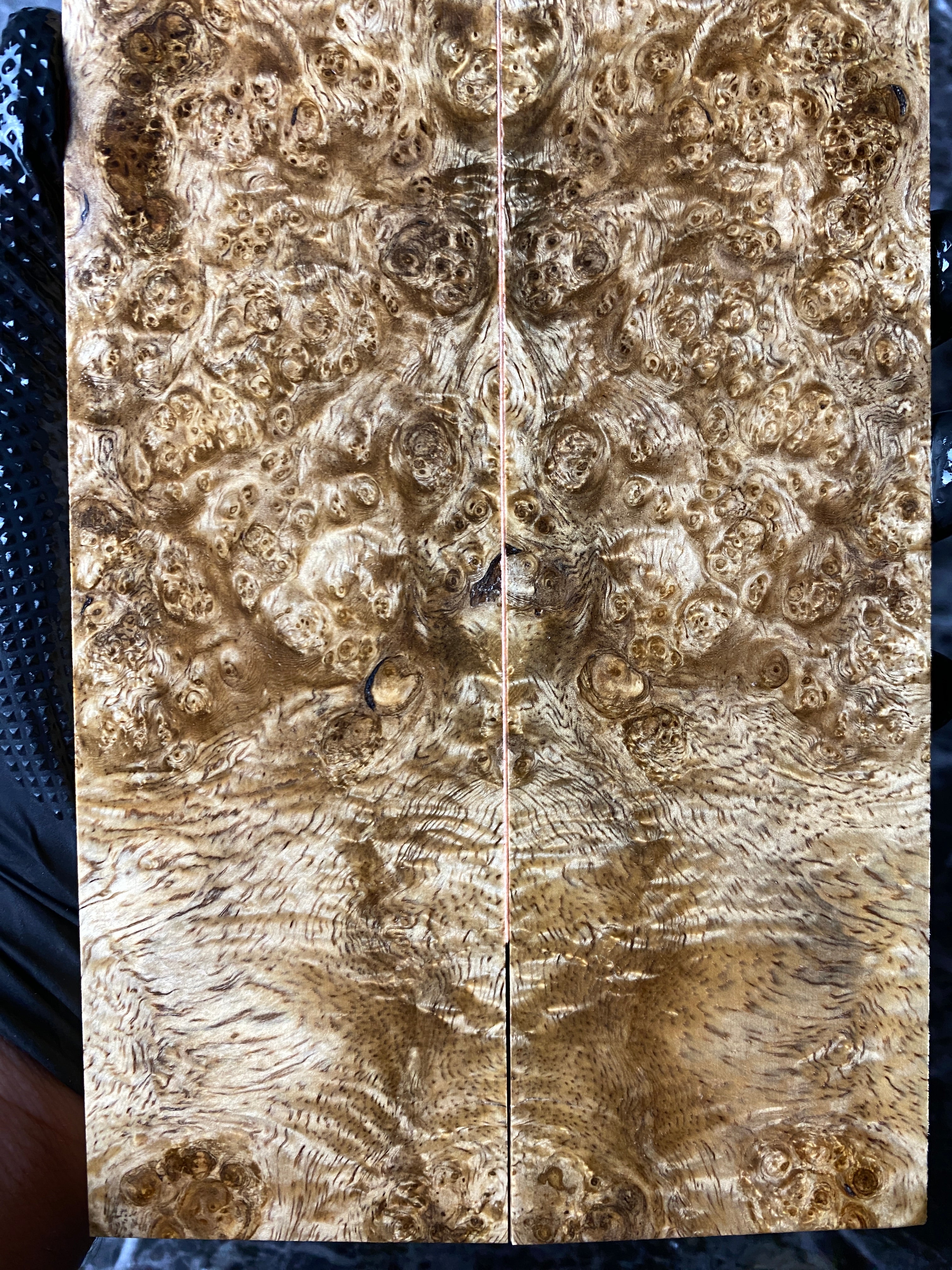 AMS404 - 11 x 2.38 x .36”