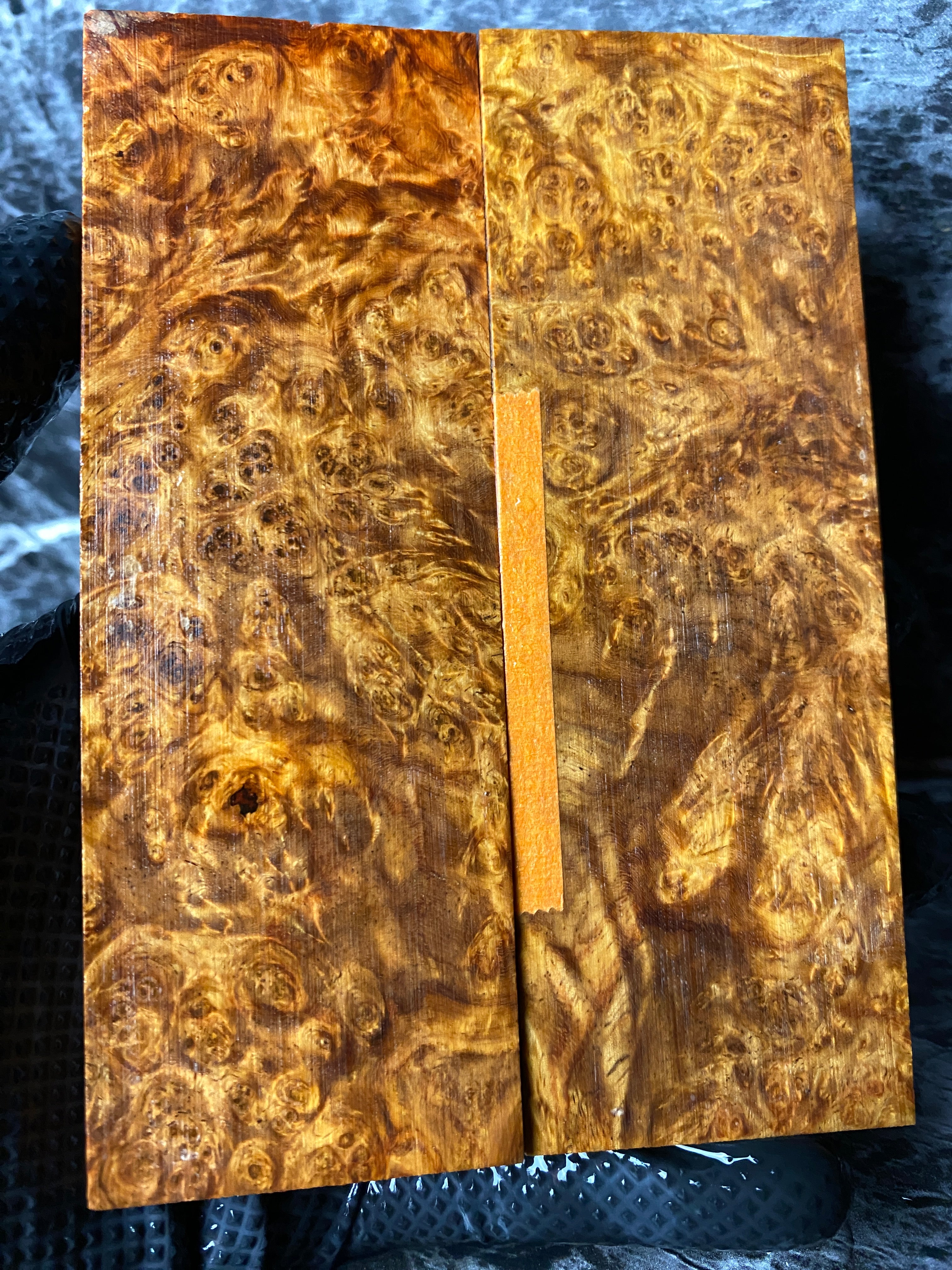 AMS129 - 5.48 x 1.88 x .35”