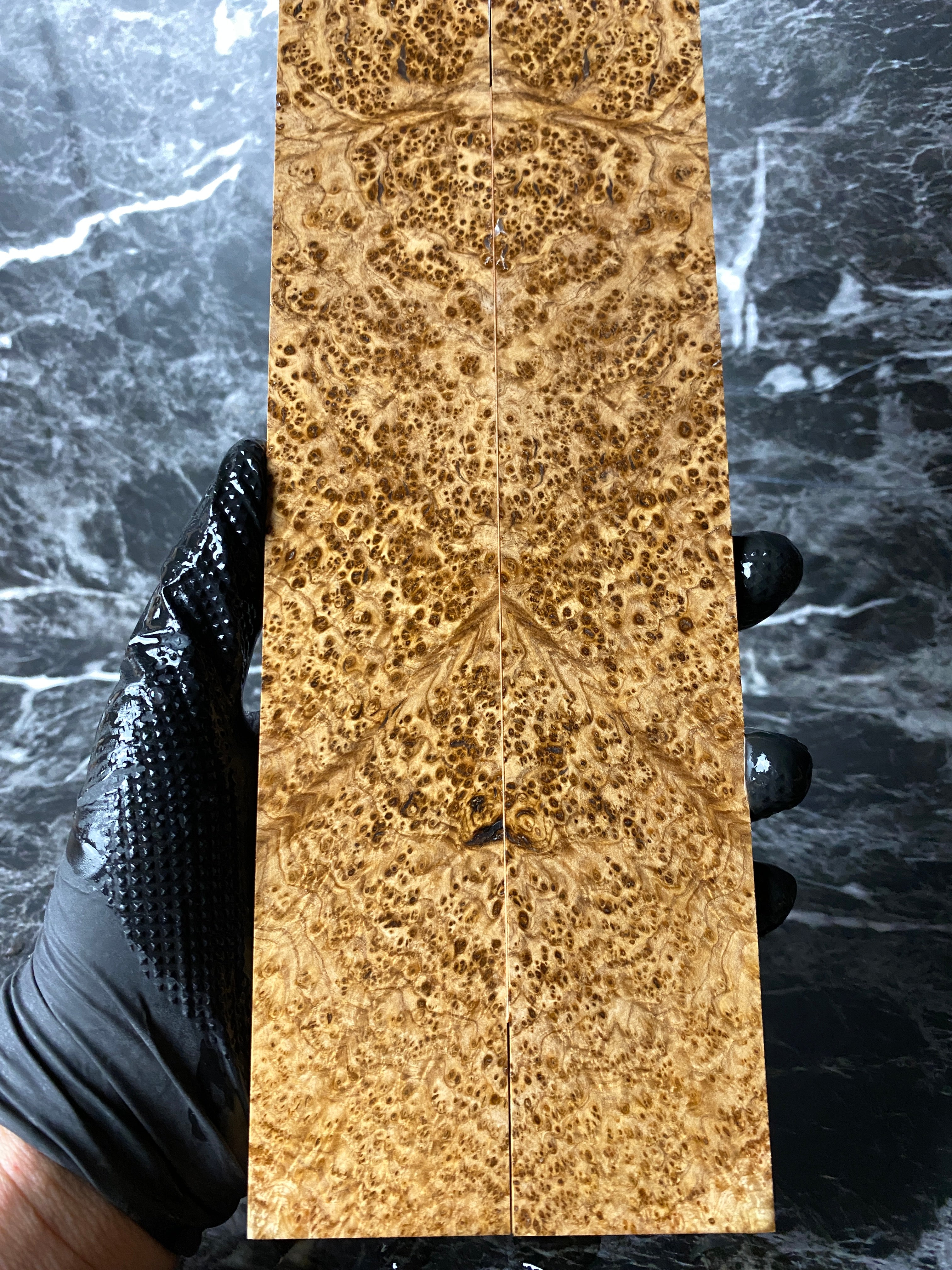 BAS402 - 10.60 x 1.94 x .35”