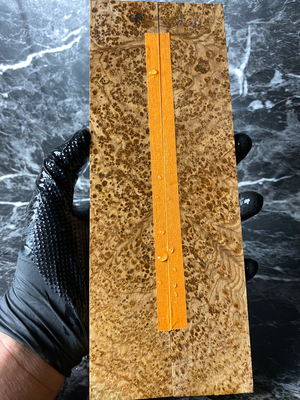 BAS402 - 10.60 x 1.94 x .35”