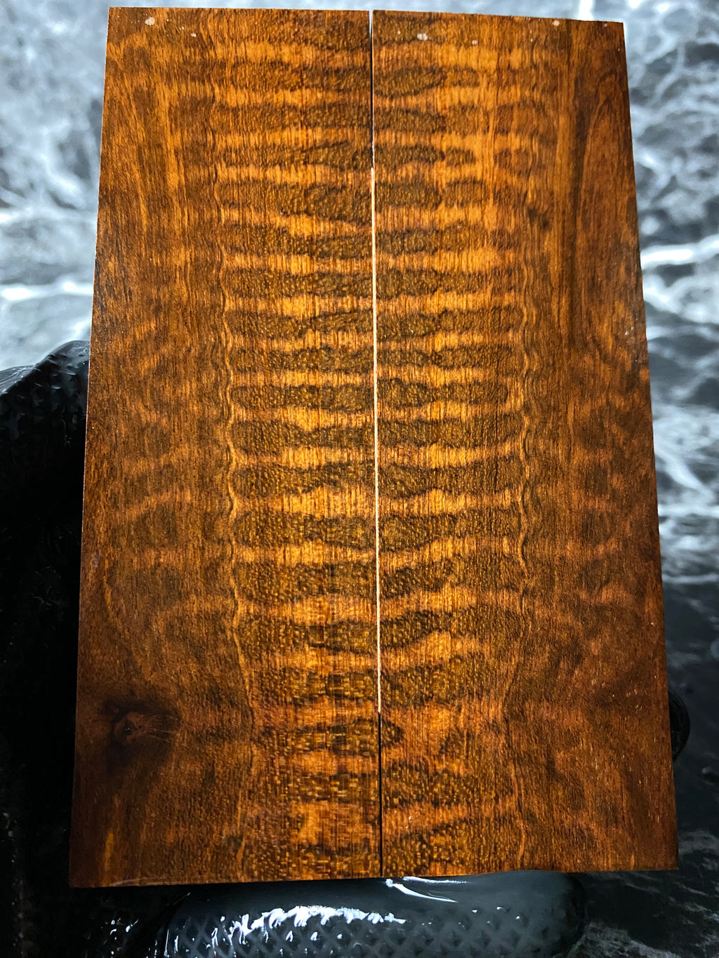 SWS112 - 5 x 1.55 x .37”