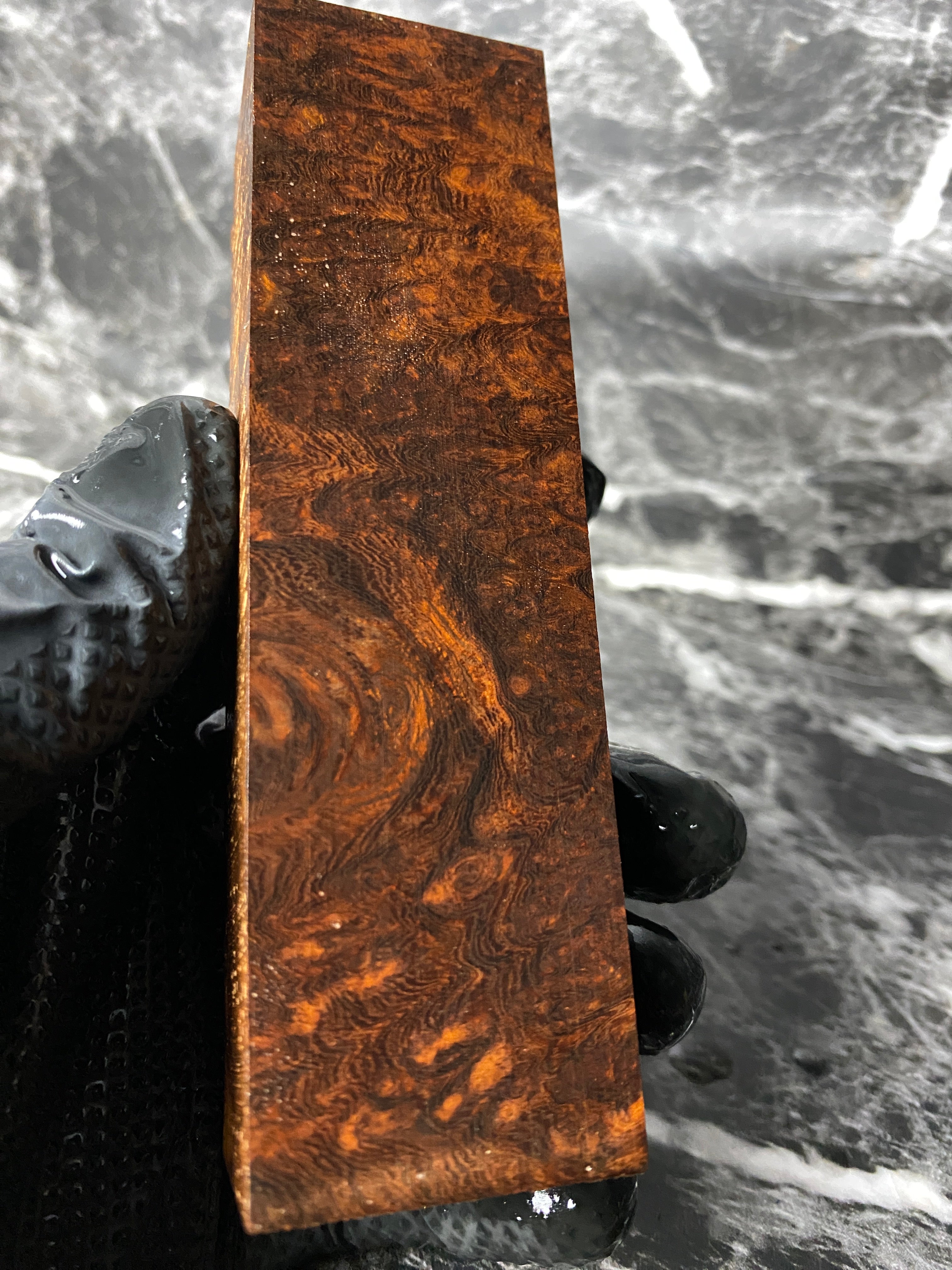 IWB137 - 5.29 x 1.47 x 1.16”