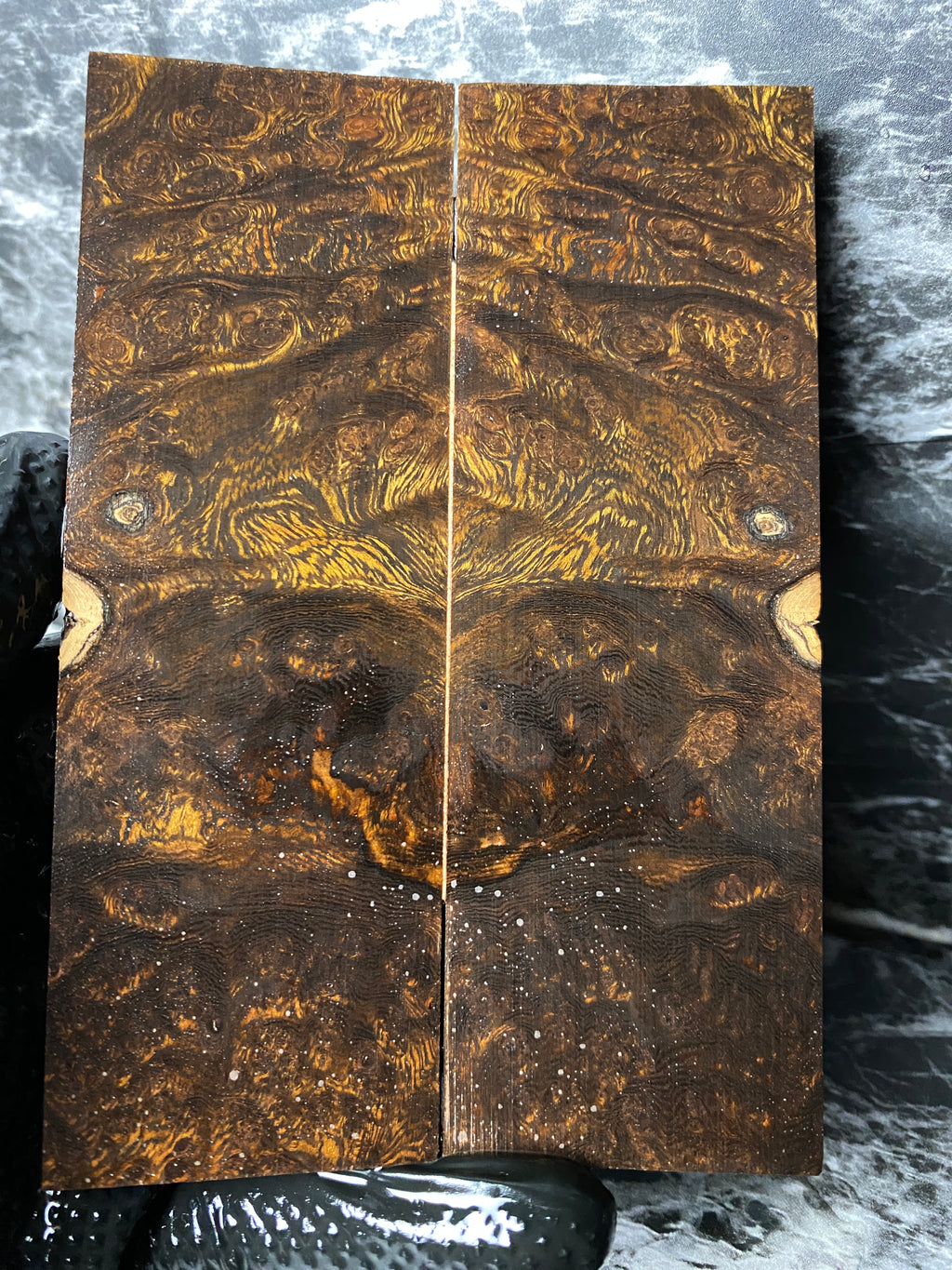 IWSF102 - 5.11 x 1.70 x .29”