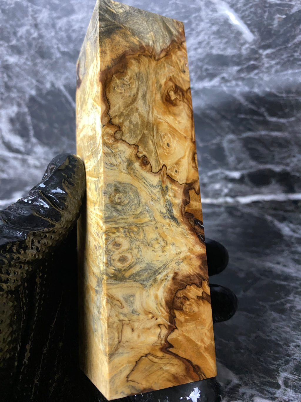 BYB117 - 5.80 x 1.52 x 1.72”