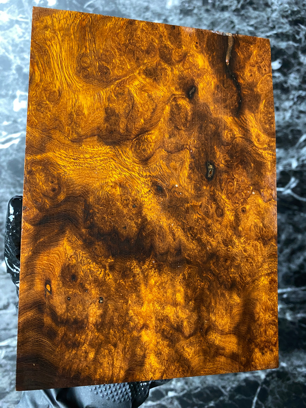 IWB428 - 7 x 5.05 x 1.2”