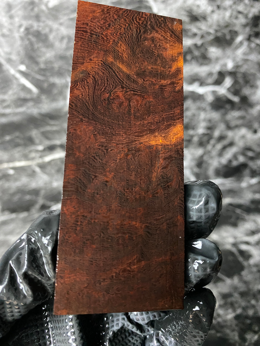 GEM117 - 4.29 x 1.65 x .62”