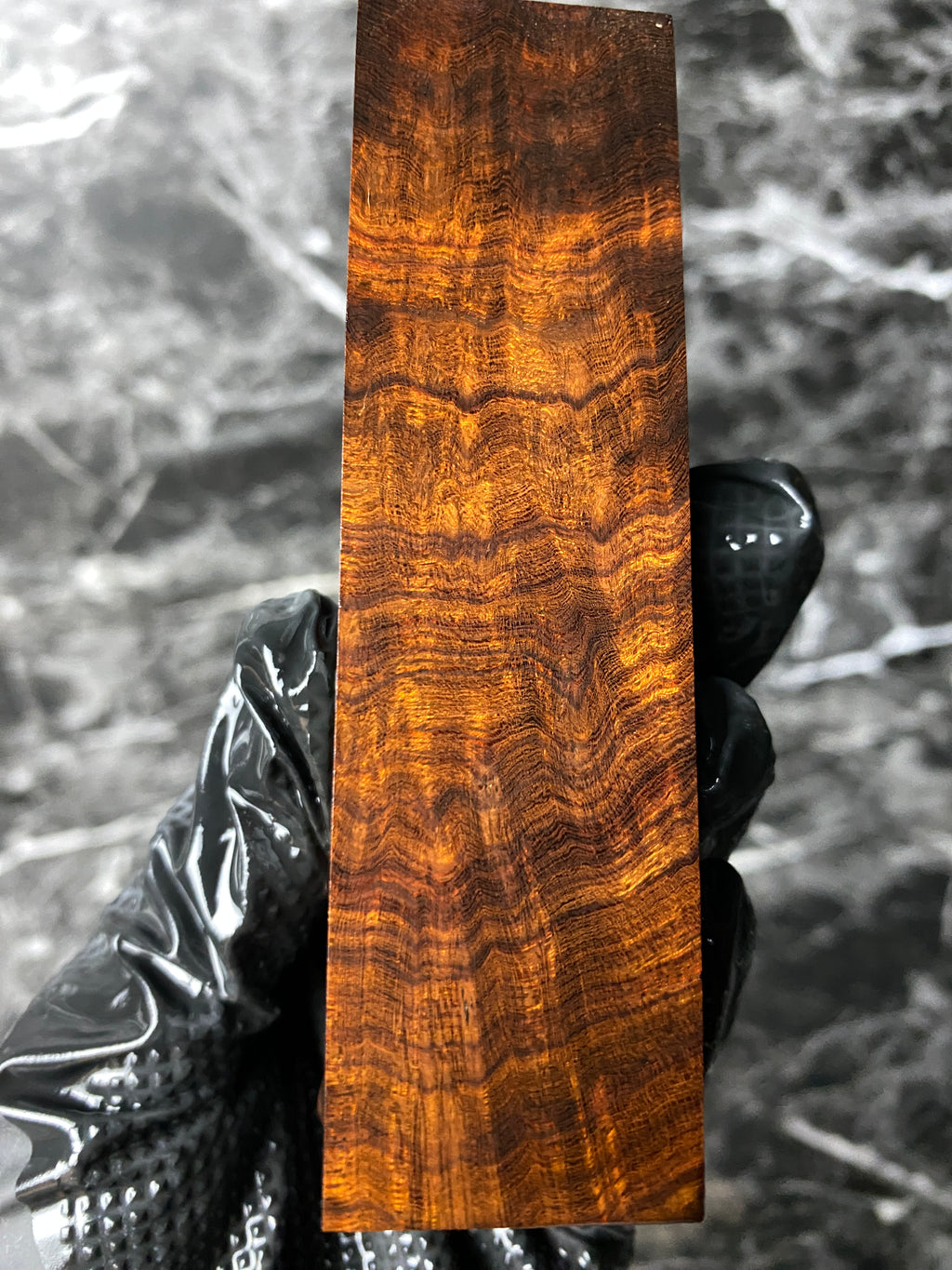 GEM118 - 4.5 x 1.26 x 1.2”