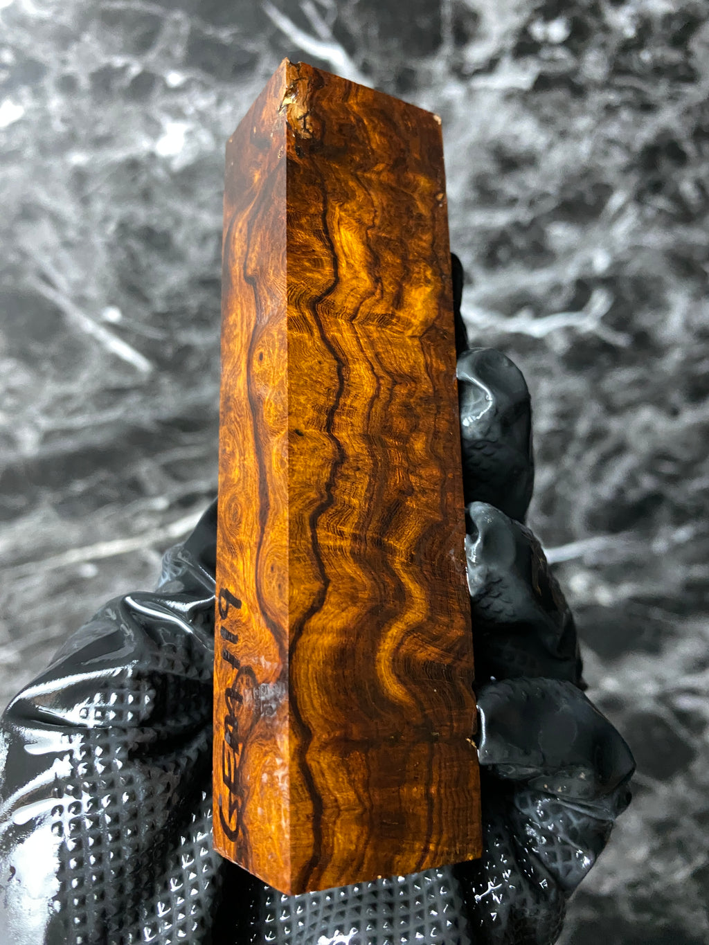 GEM119 - 4.65 x 1.16 x 1”