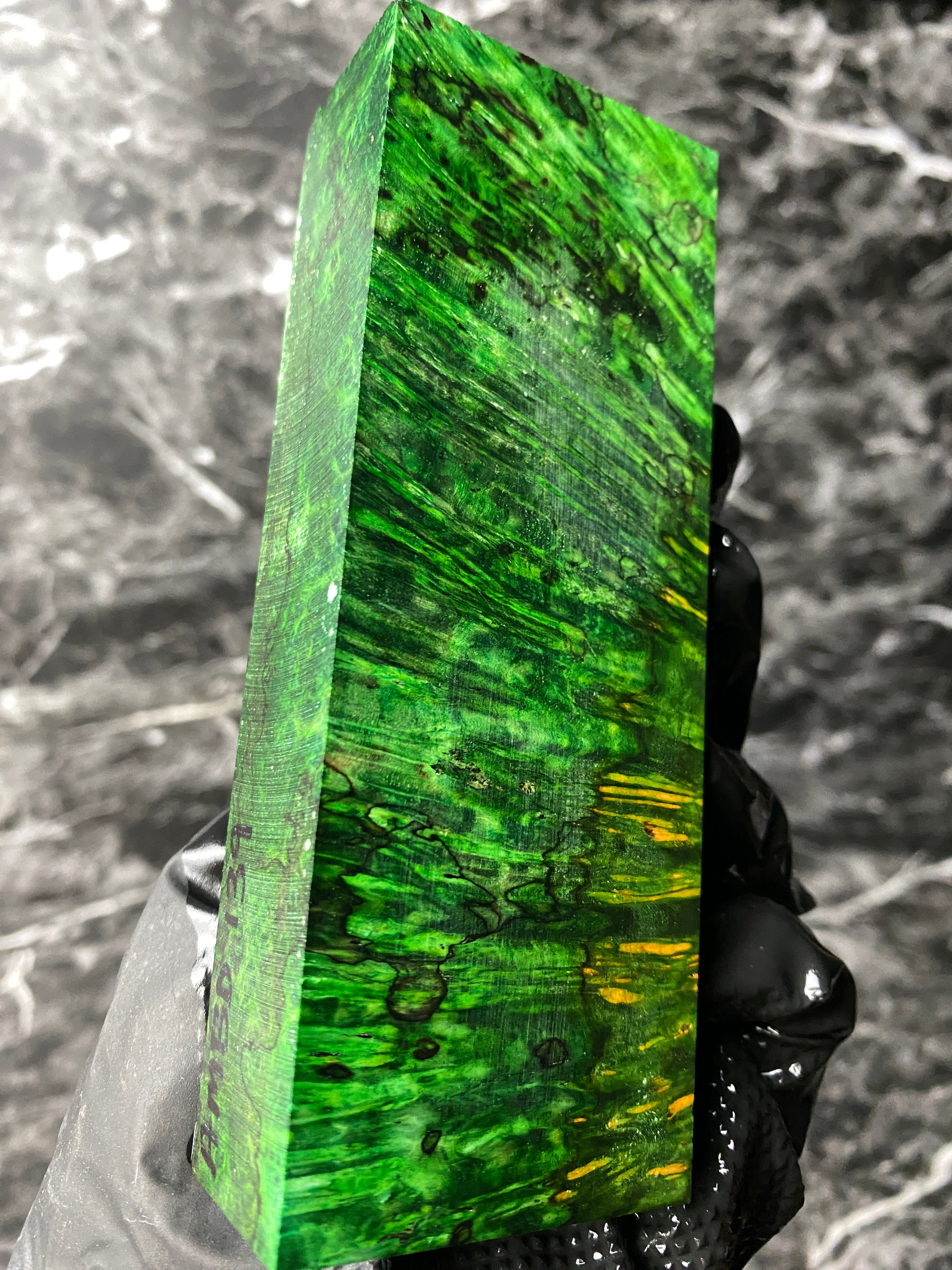 AMBD139 - 5.54 x 2.05 x 1.14”