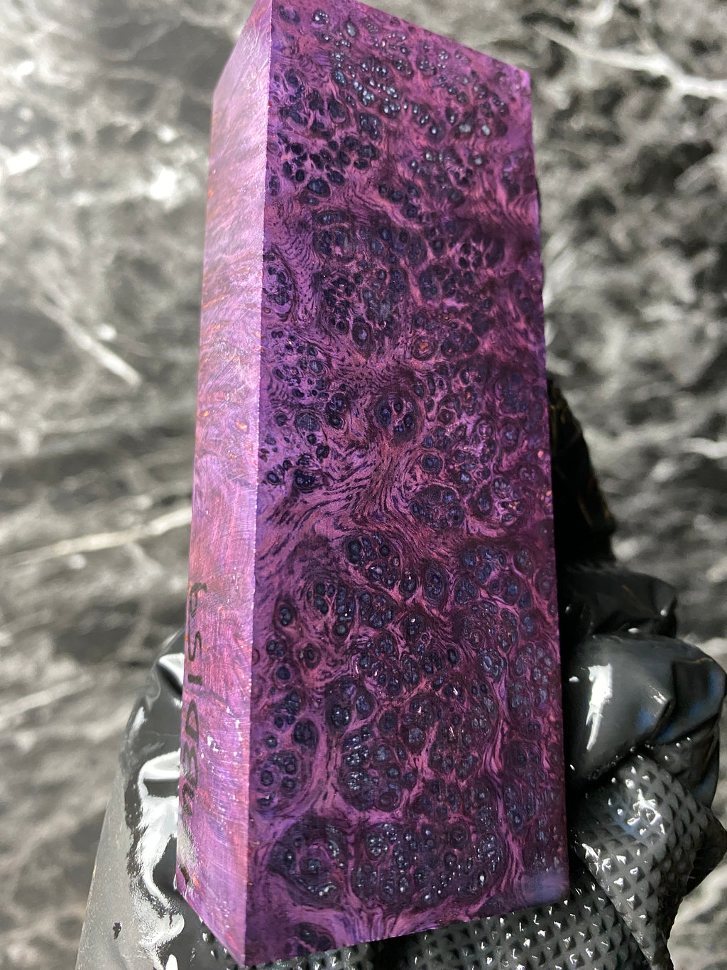 AMBD159 - 5.05 x 1.8 x 1.17”