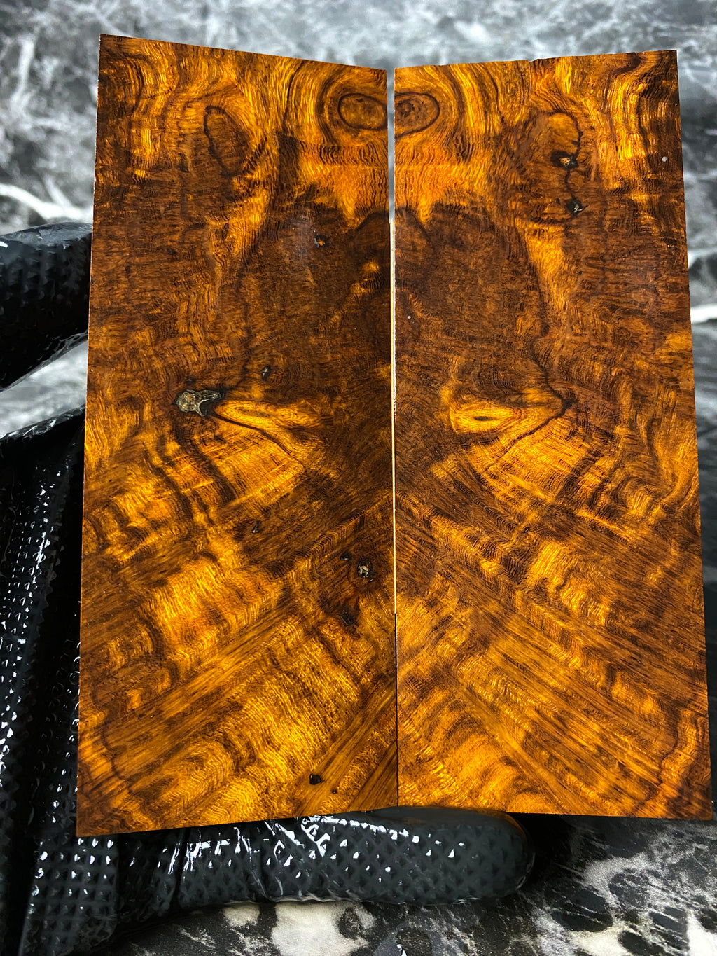 IWS174 - 5.22 x 2 x .30”