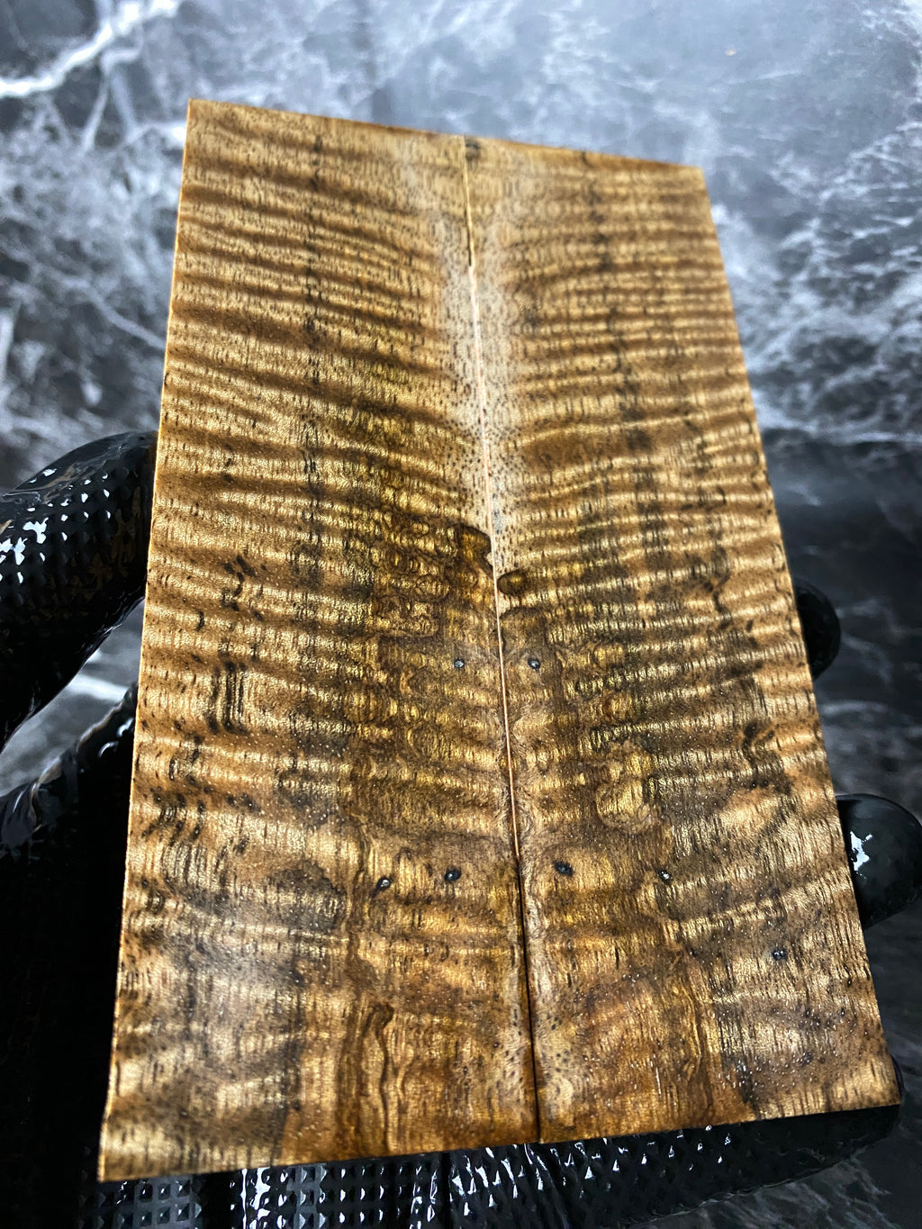 HCMS100 - 5.65 x 1.66 x .33”