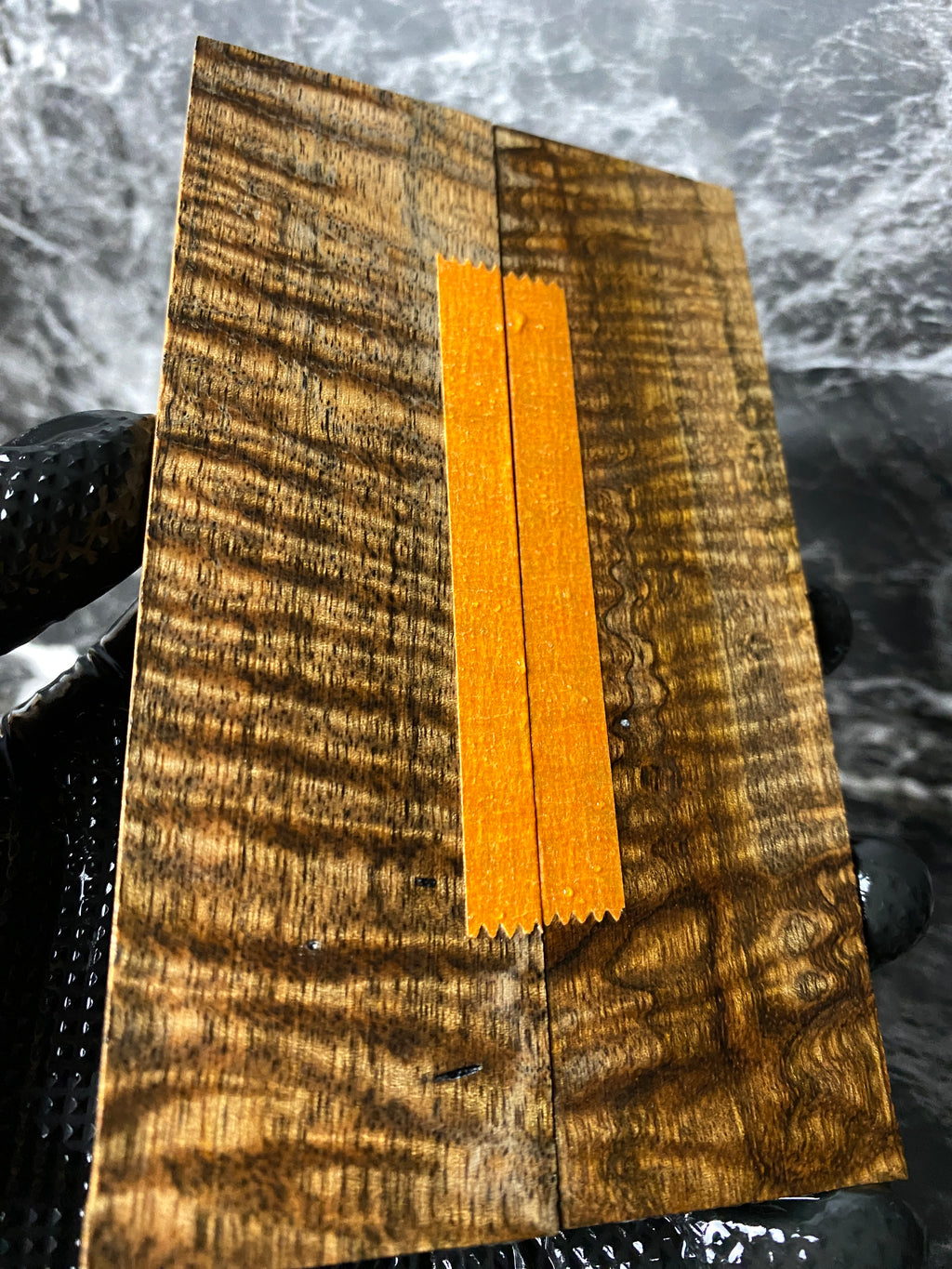 HCMS100 - 5.65 x 1.66 x .33”