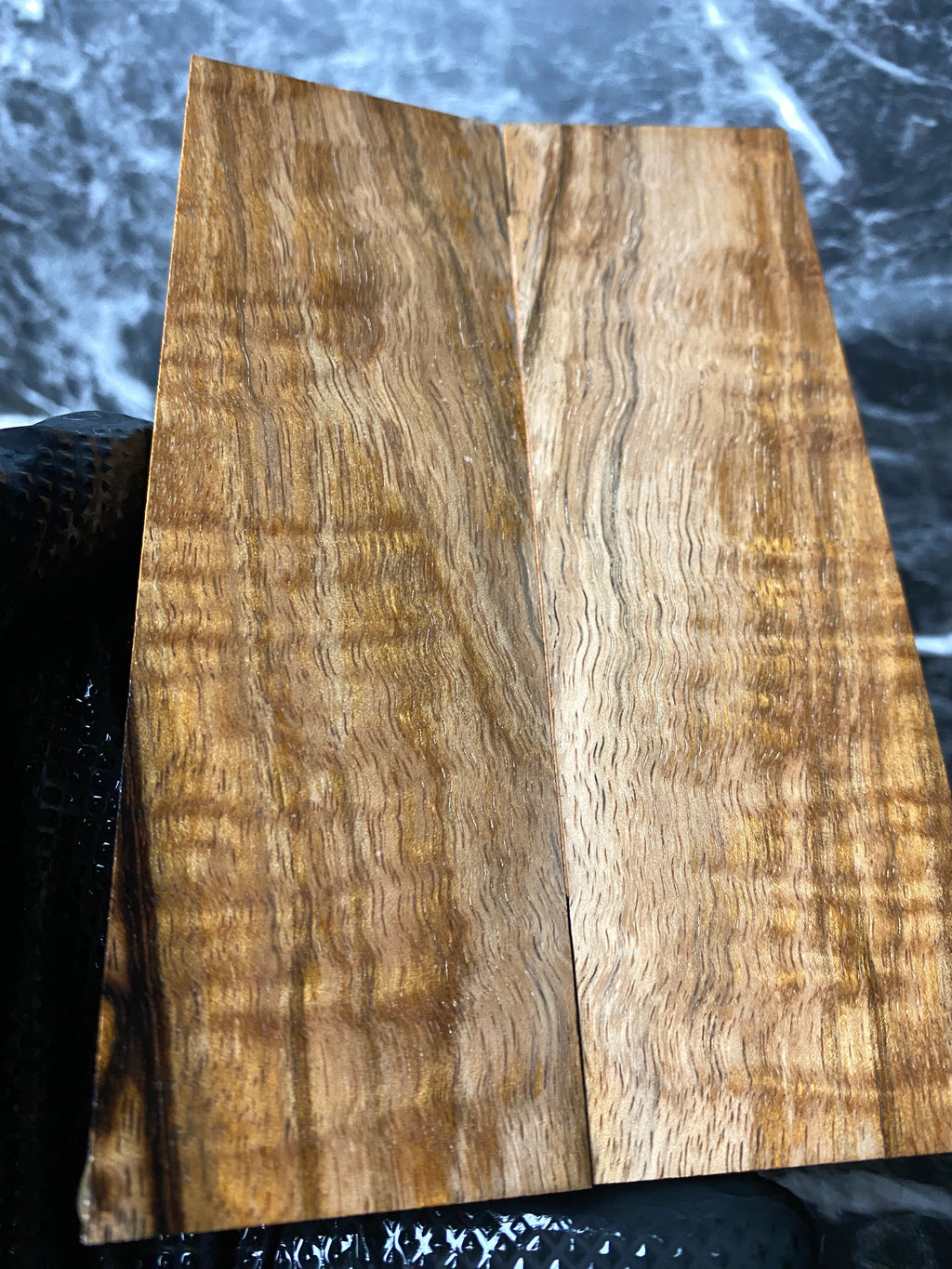 HCMS109 - 5.75 x 1.81 x .43”
