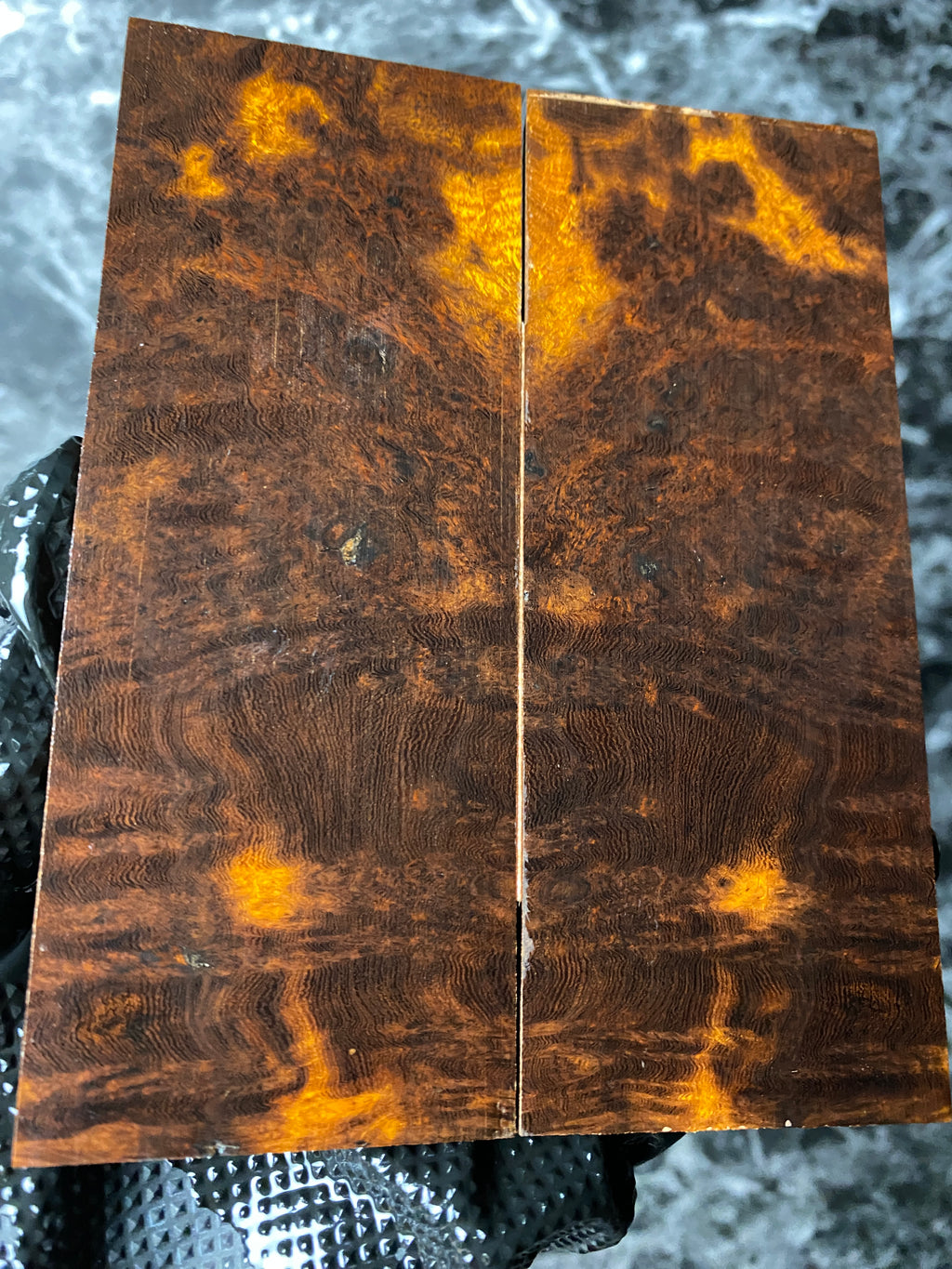 IWS196 - 5.22 x 2 x .3”