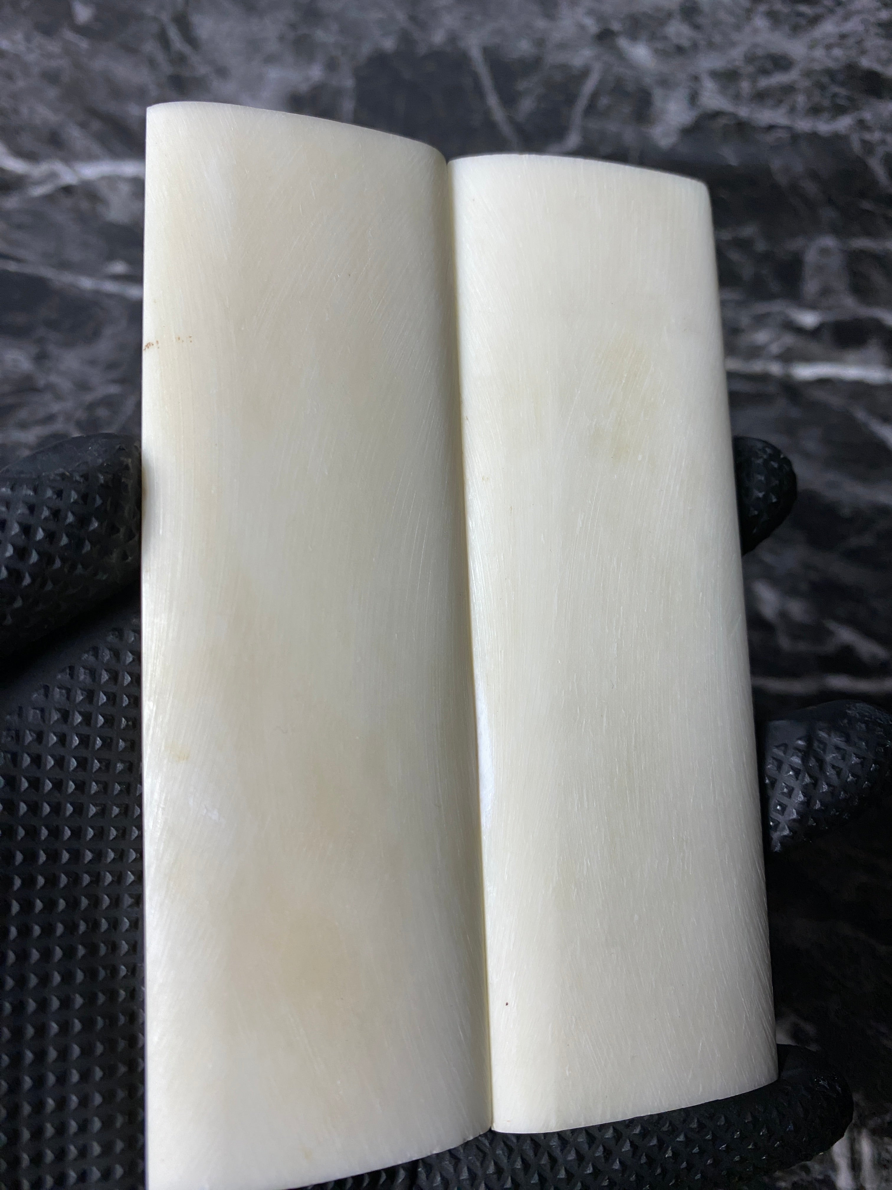 Natural Camel bone Scales w Filler 5 x 1.75 x .2"