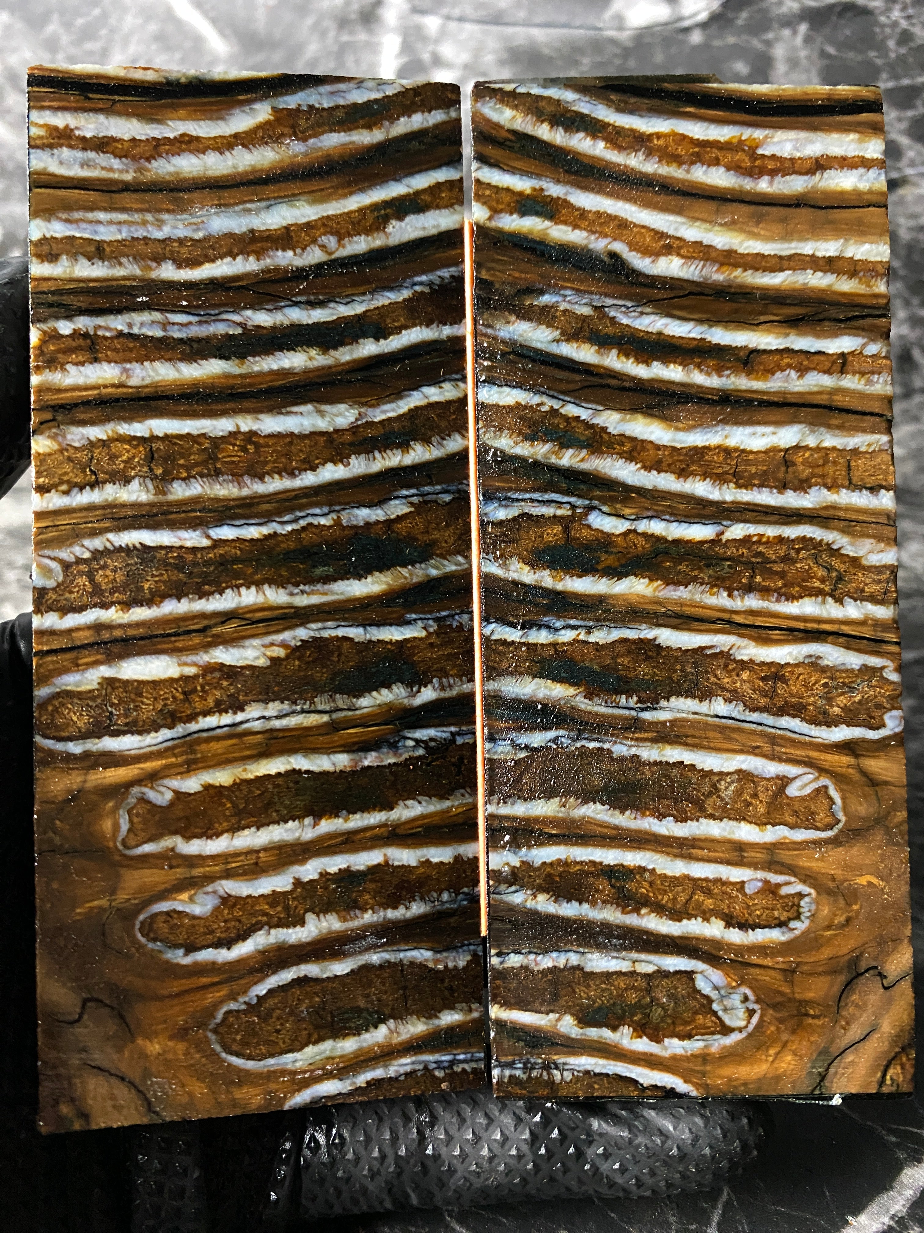 MAMS107 - 5 x 1.99 x .38"