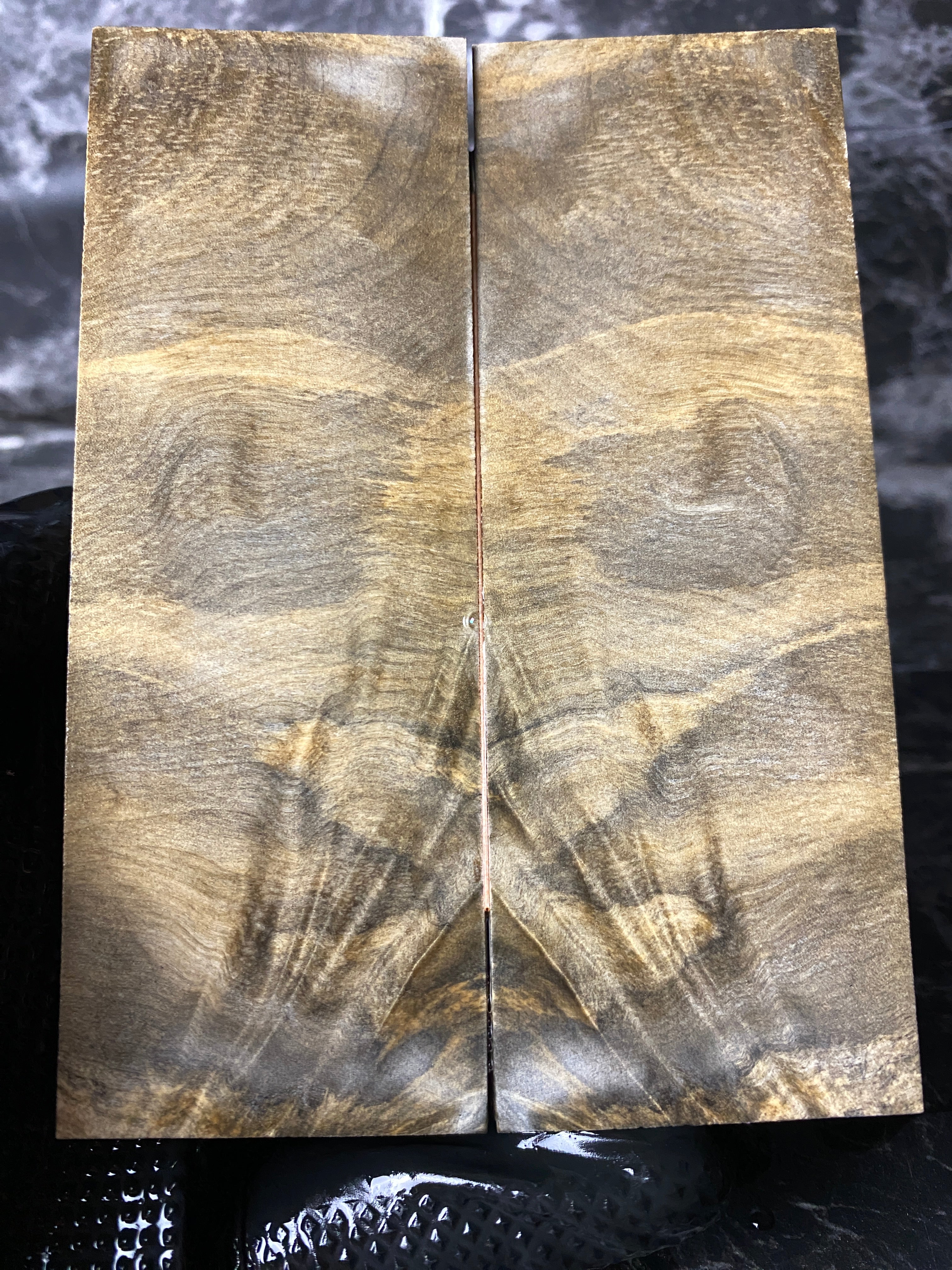 BYS148 - 5.20 x 1.83 x .37”