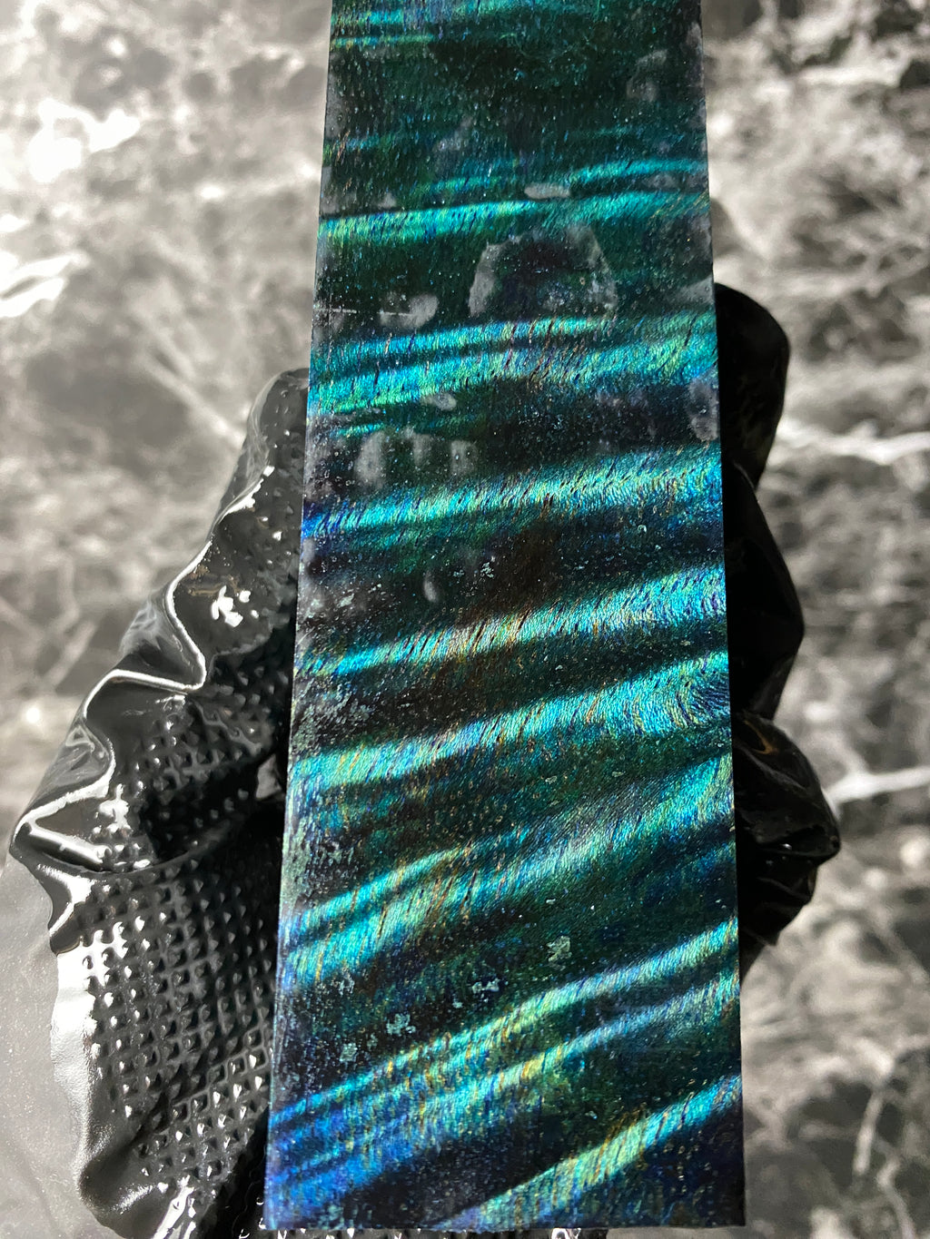 HCMBD102 - 5.47 x 1.77 x 1.17”