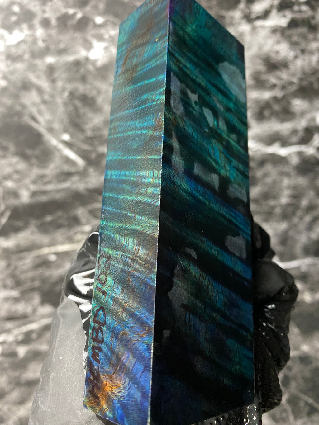 HCMBD102 - 5.47 x 1.77 x 1.17”