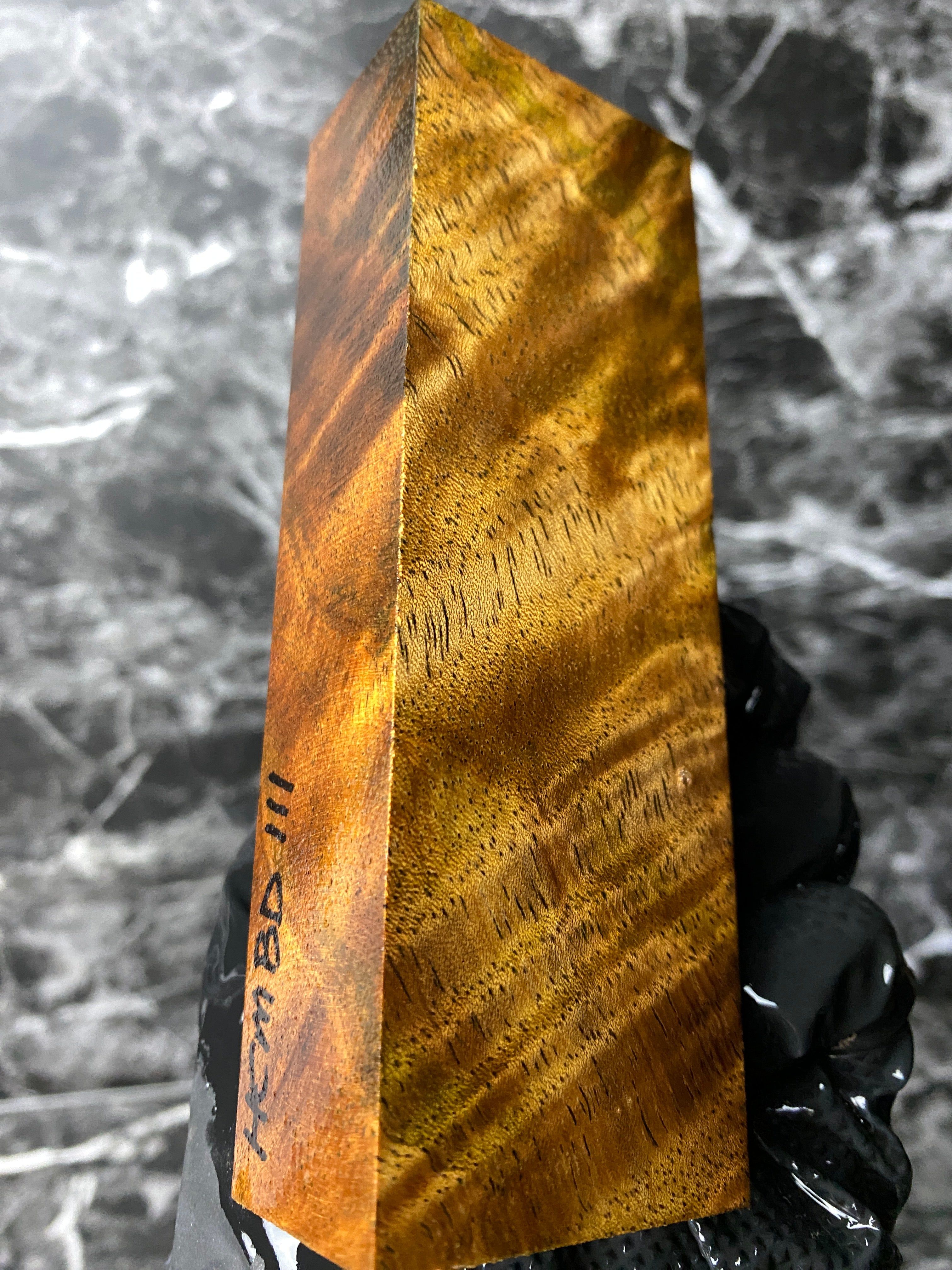 HCMBD111 - 5.27 x 1.65 x 1.25”
