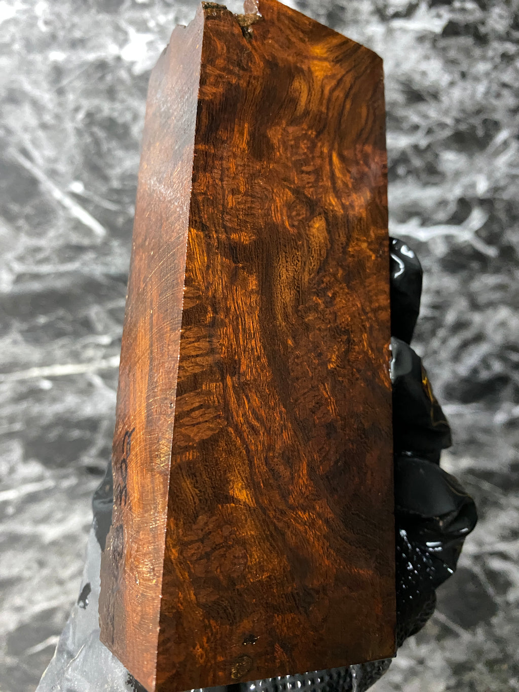 IWB302 - 6.05 x 2.15 x 1.67”