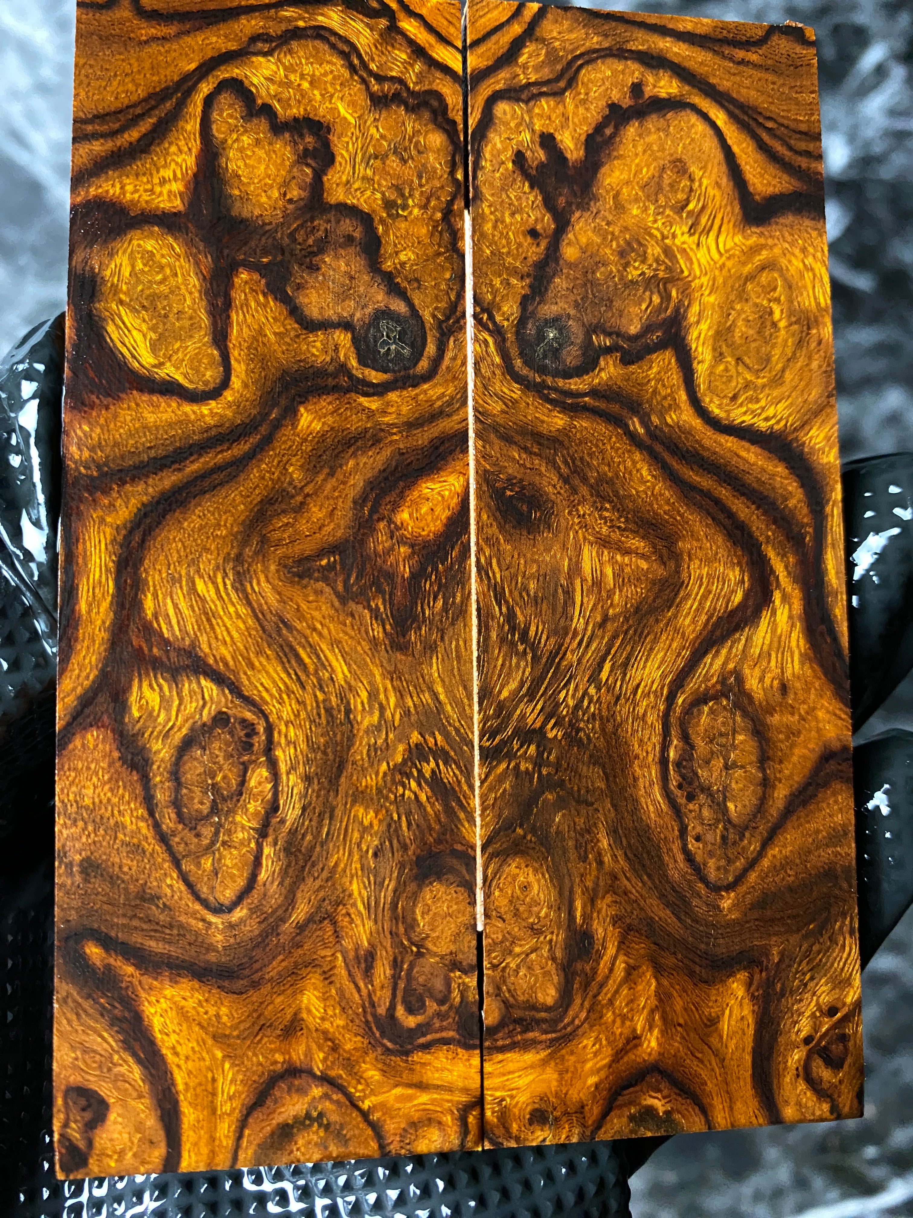 IWS294 - 4.57 x 1.54 x .29”
